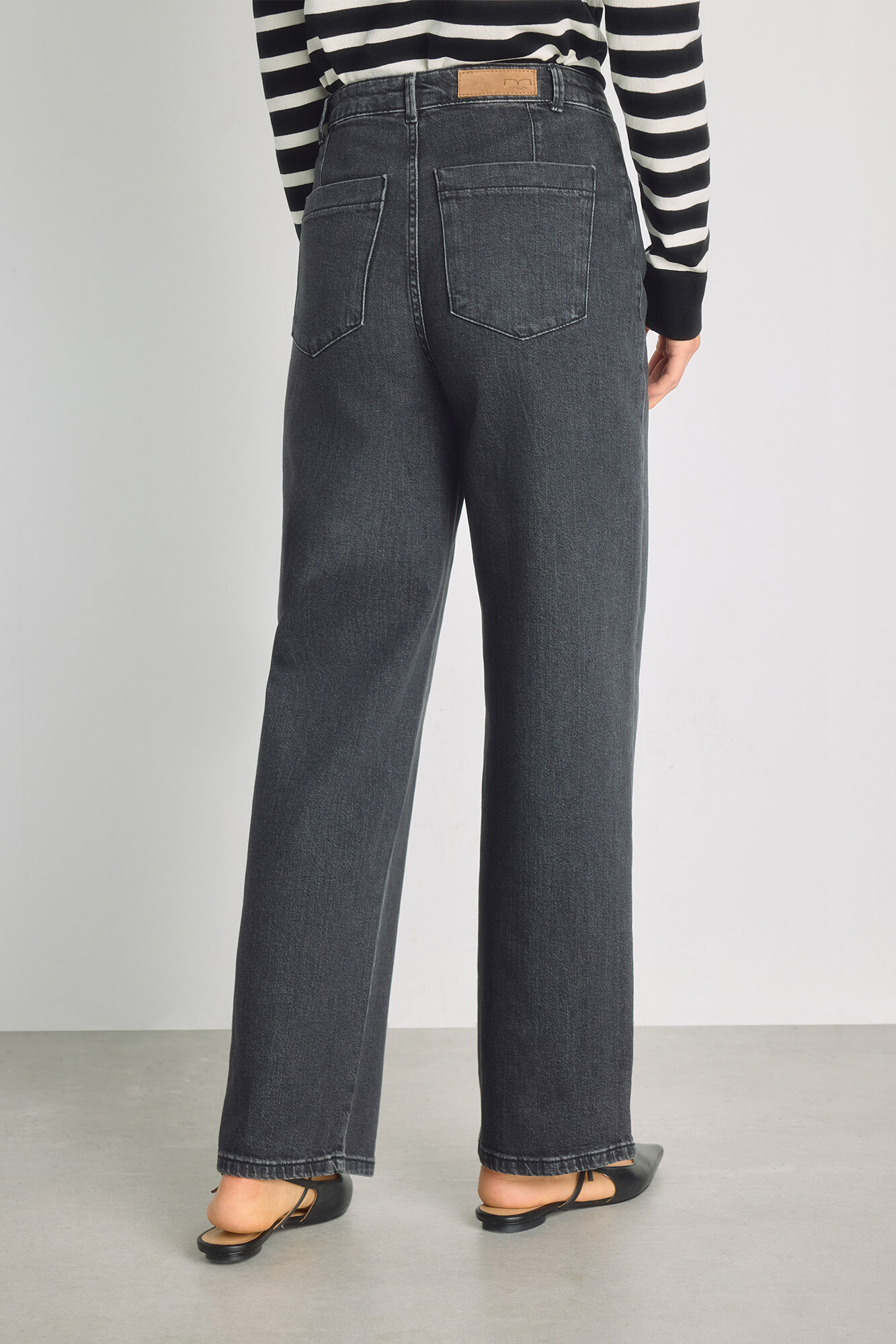 Milano Pantal&oacute;n de mezclilla ancho Gris Oscuro