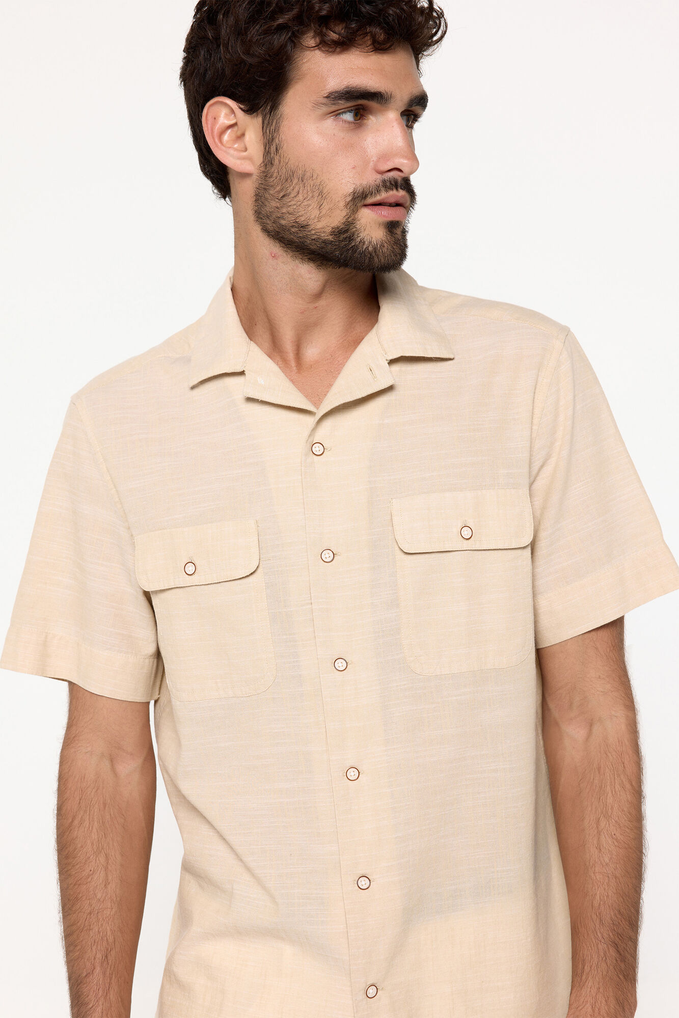 Milano Camisa solapa bolsillos Beige