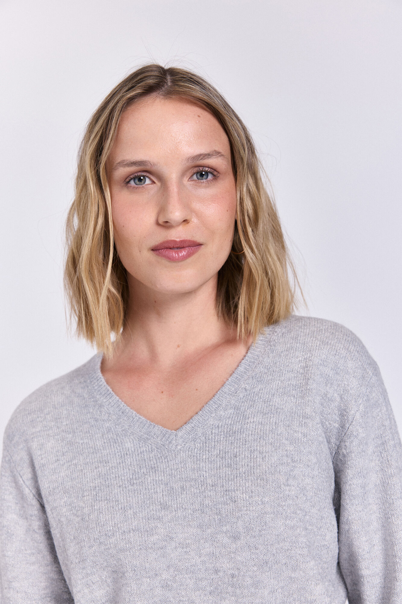 Milano Tejido jersey con cuello en pico Gris Claro