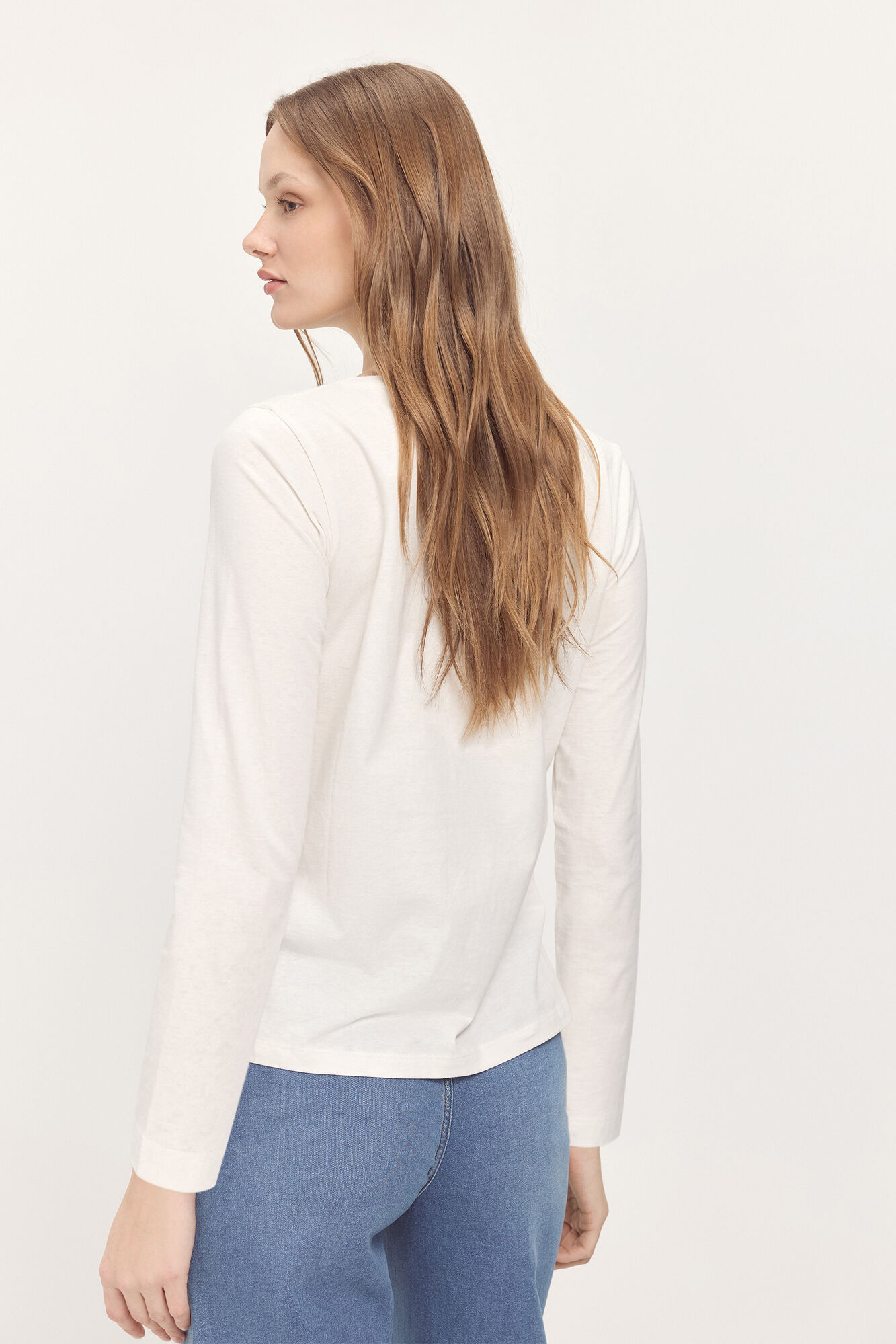 Milano Camiseta manga francesa estampado en frontal Marfil