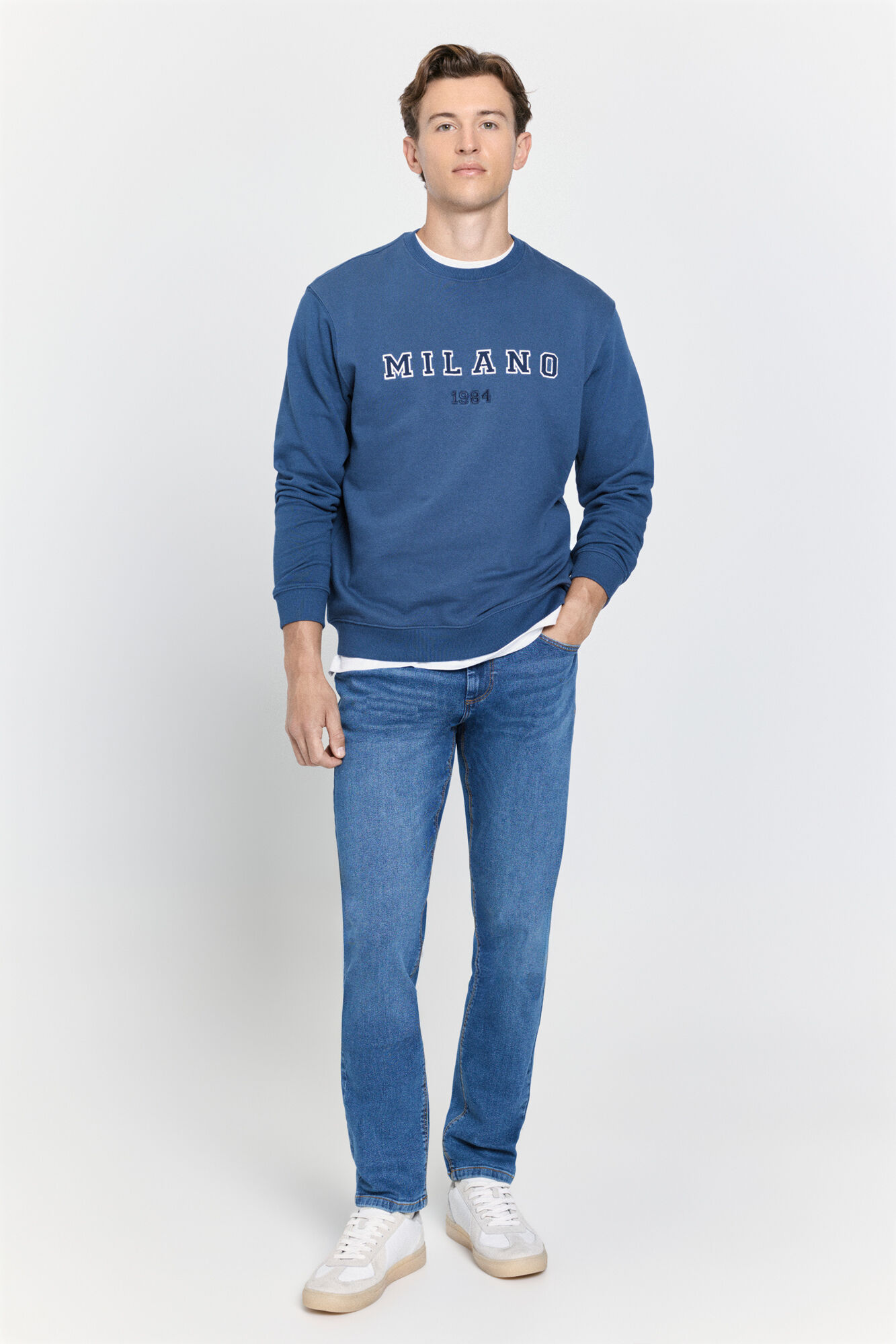 Milano Sudadera de cuello redondo y corte regular