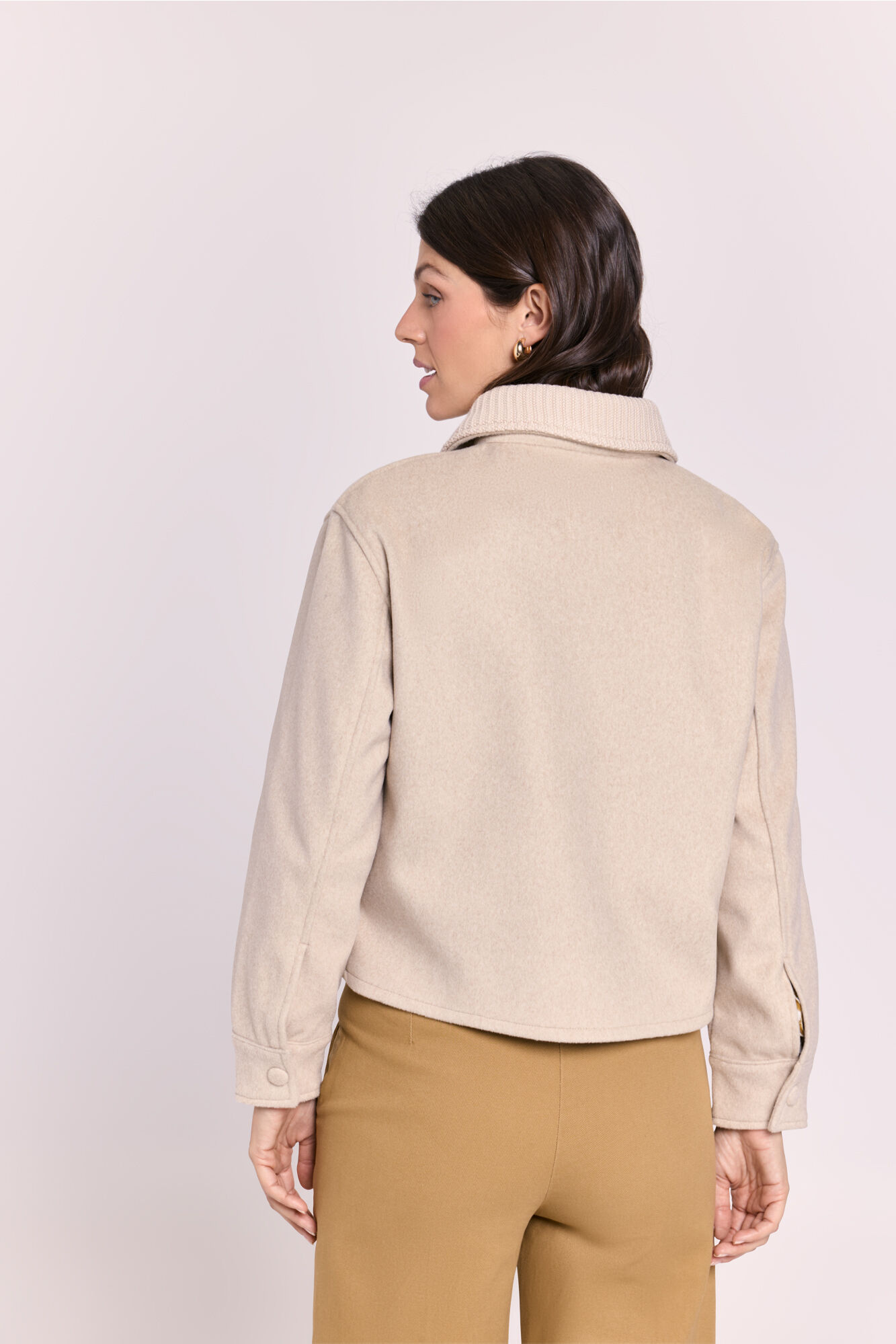 Milano Chamarra corta de pa&ntilde;o con cuello de tricot Beige