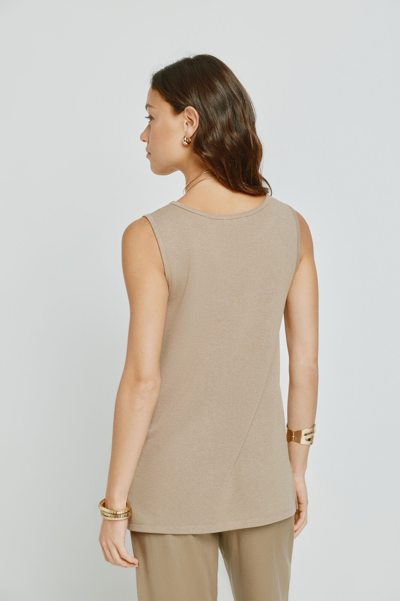 Milano Top cuello redondo Tostado