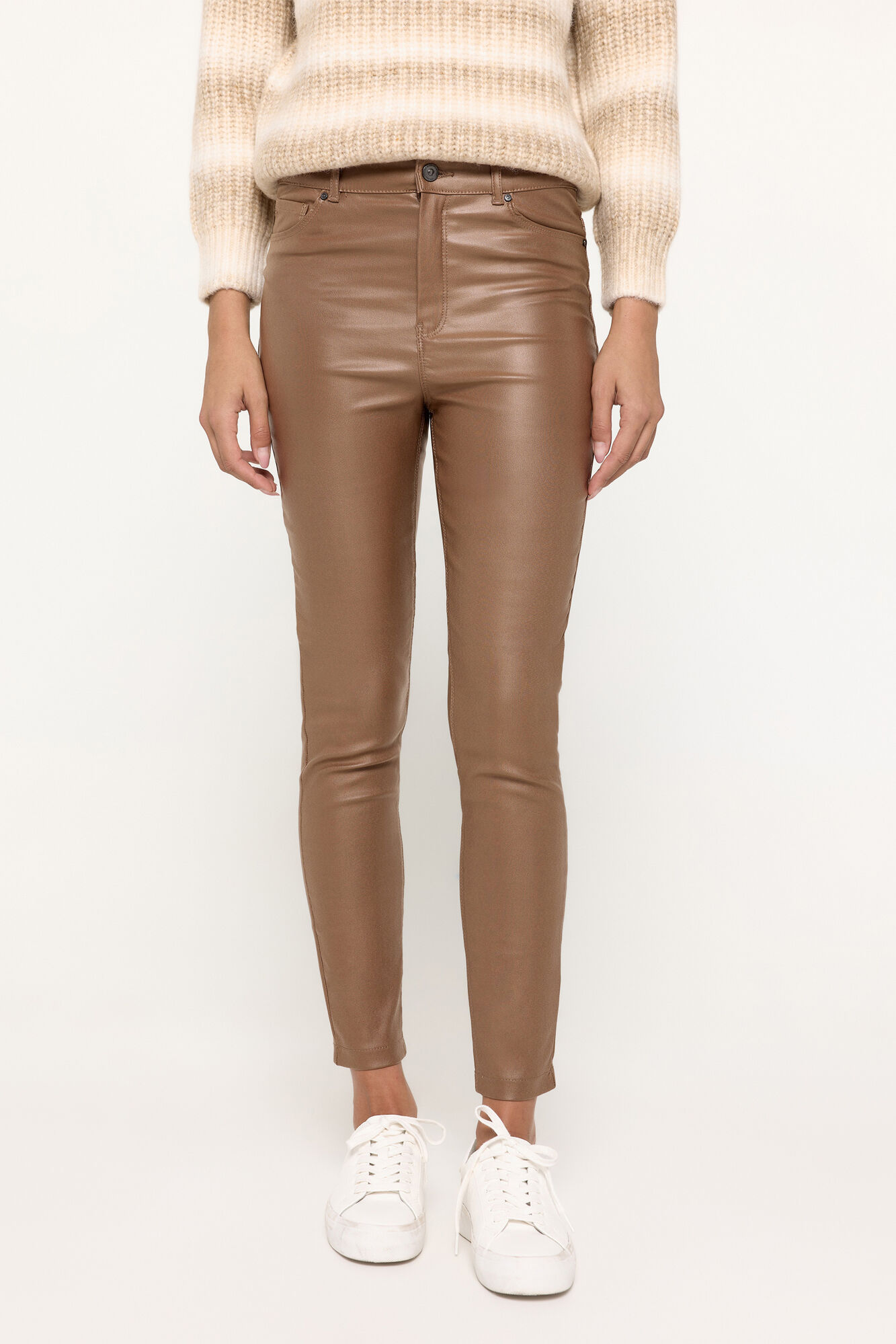 Milano Pantal&oacute;n Encerado