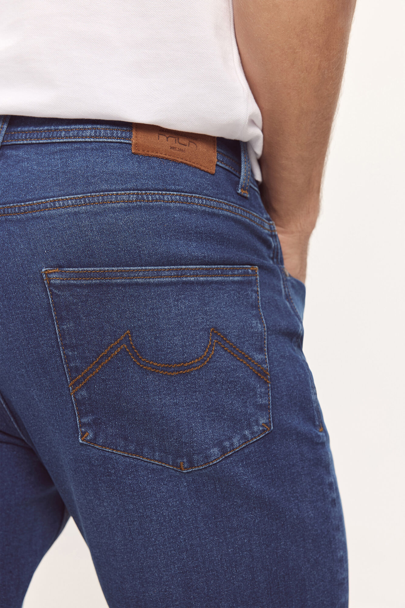 Milano Pantal&oacute;n Denim Slim Azul Oscuro