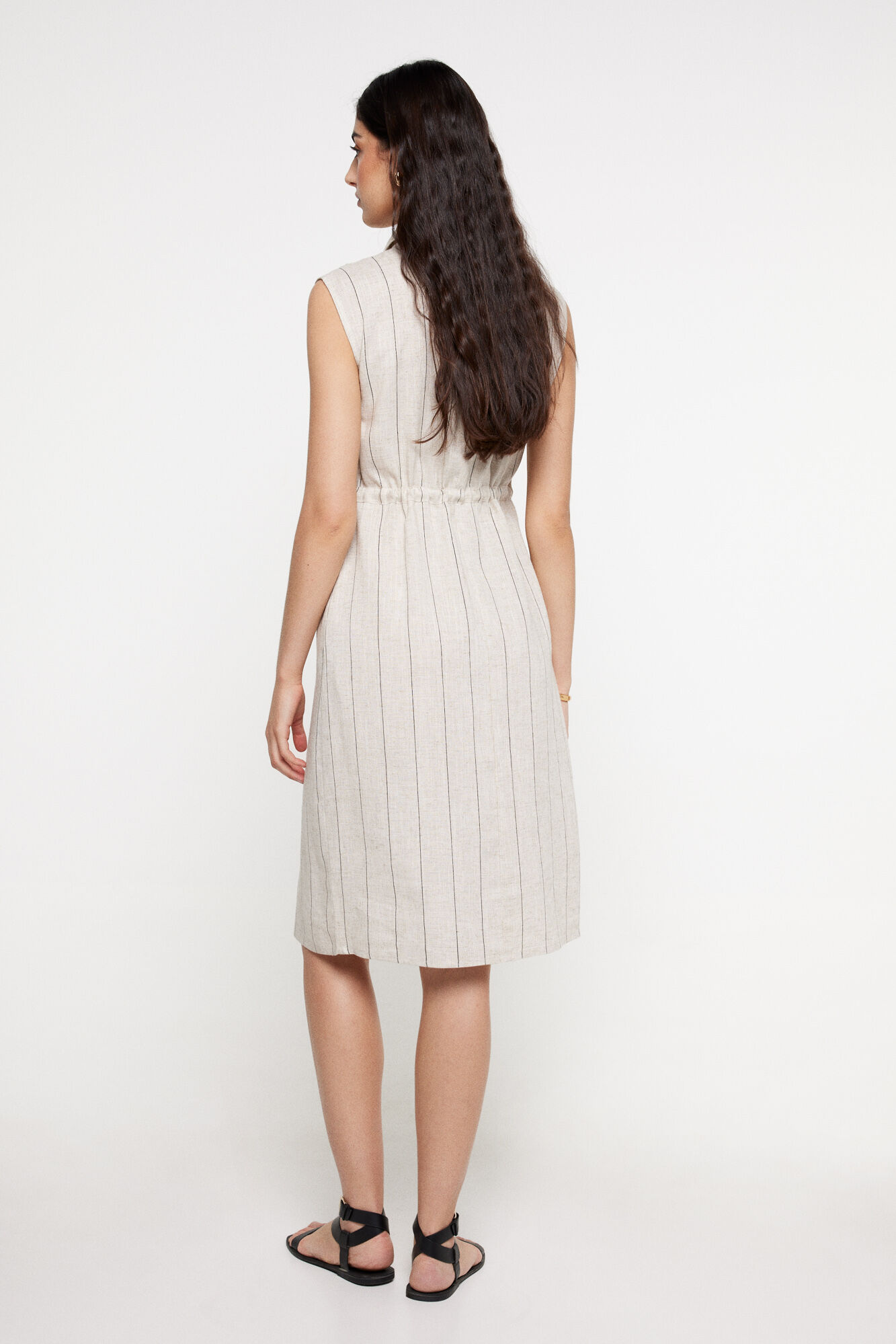 Milano Vestido camisero rayas. Beige