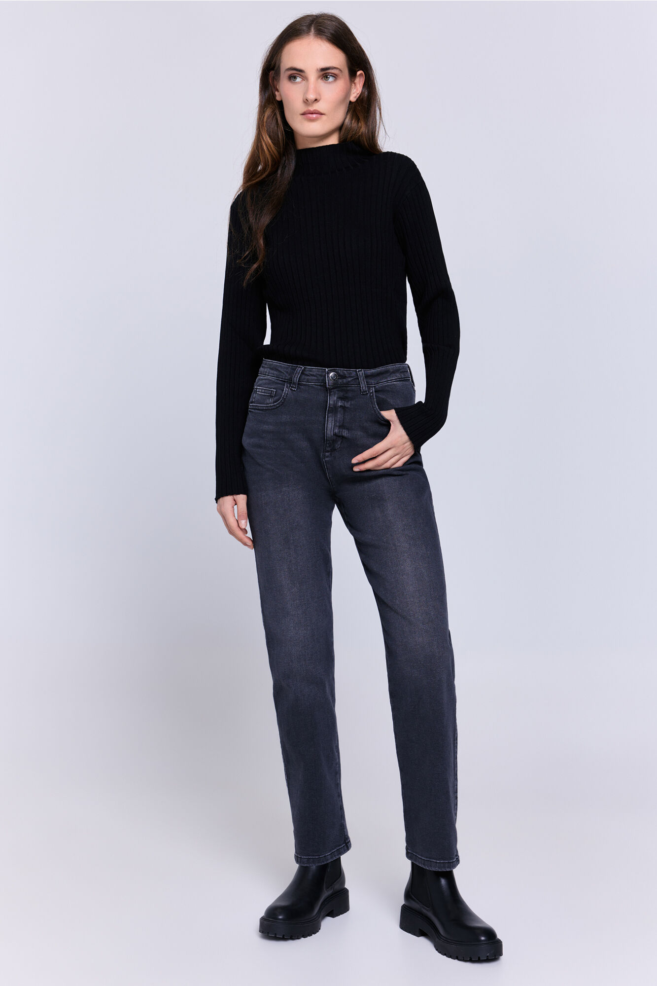 Milano Su&eacute;ter fino canal&eacute; cuello perkins Negro