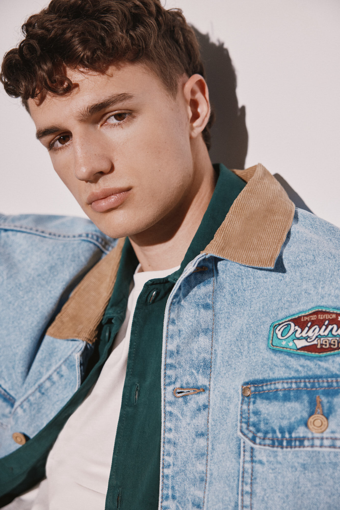 Chamarra denim con parches 35 Aniversario Springfield Chamarras