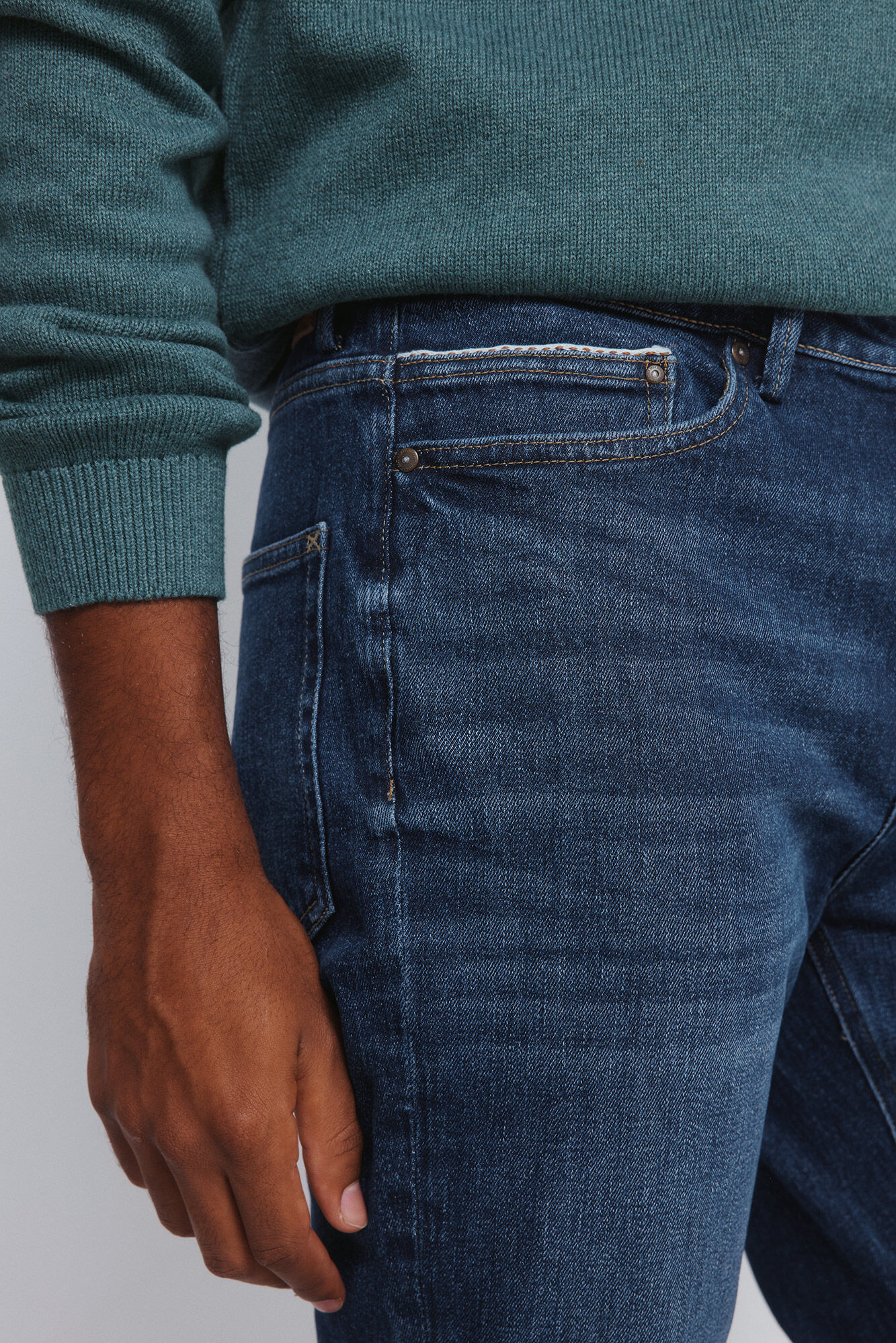 Springfield Jeans slim fit de lavado medio oscuro azulado