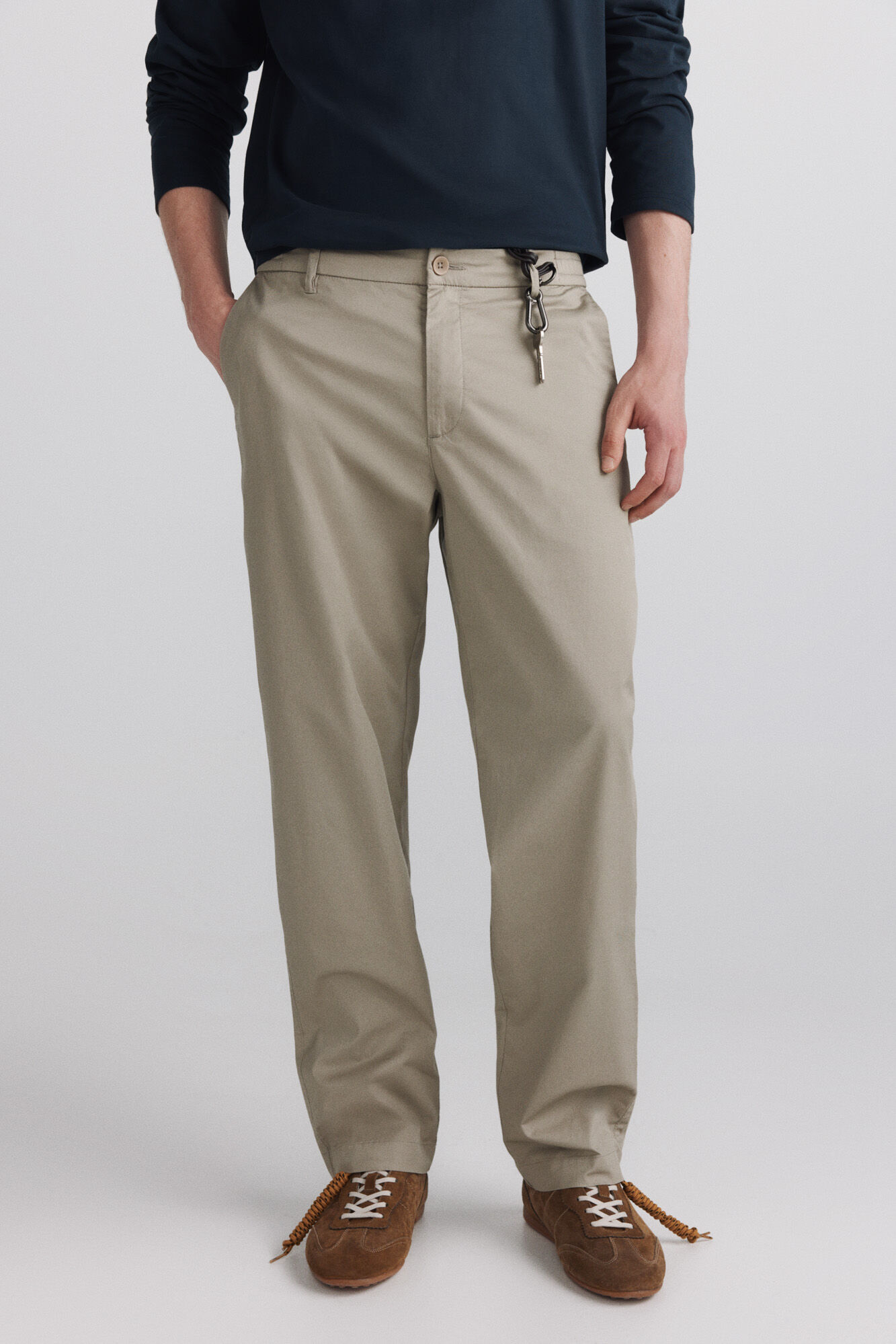 Springfield Pantal&oacute;n ligero straight fit