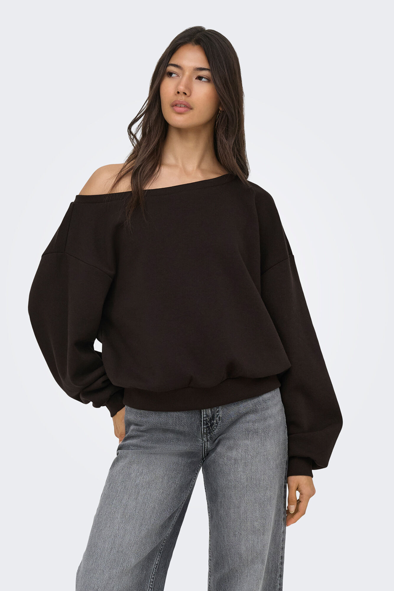 Only Sudadera de hombro descubierto