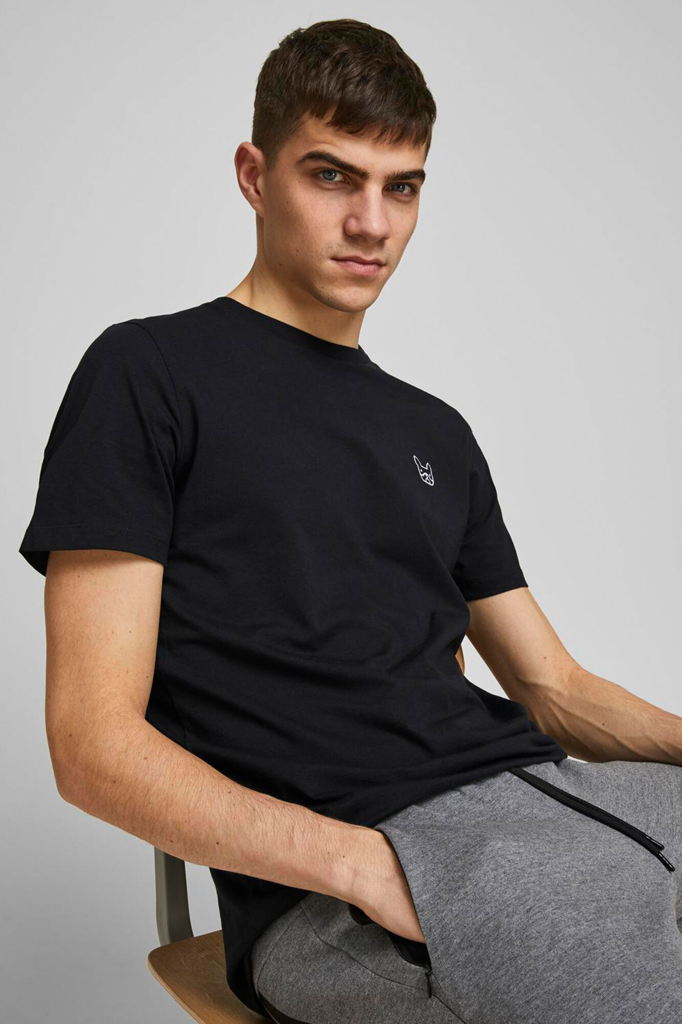Jack & Jones Playera slim fit algod&oacute;n negro
