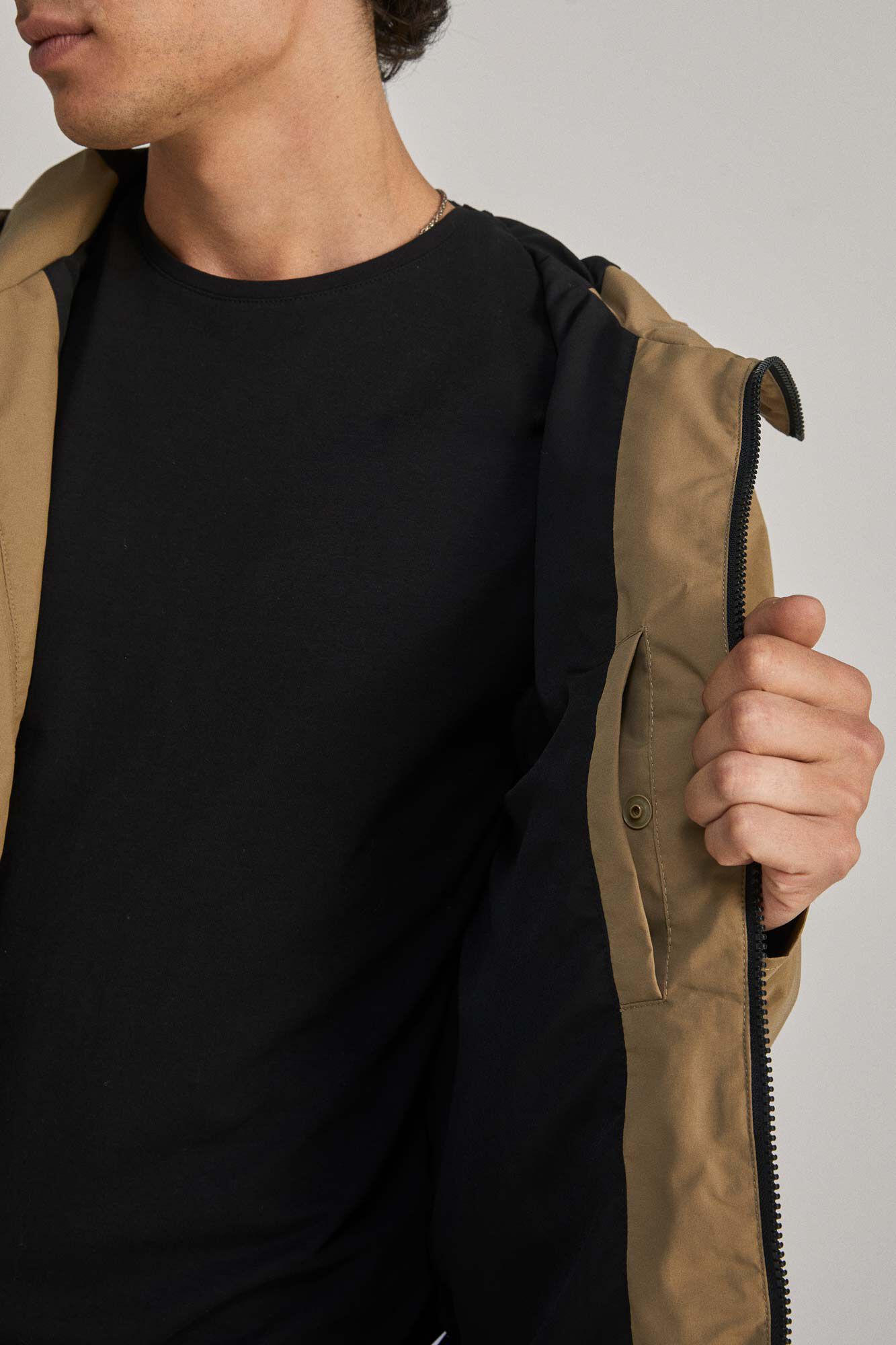 Springfield Parka t&eacute;cnica capucha beige