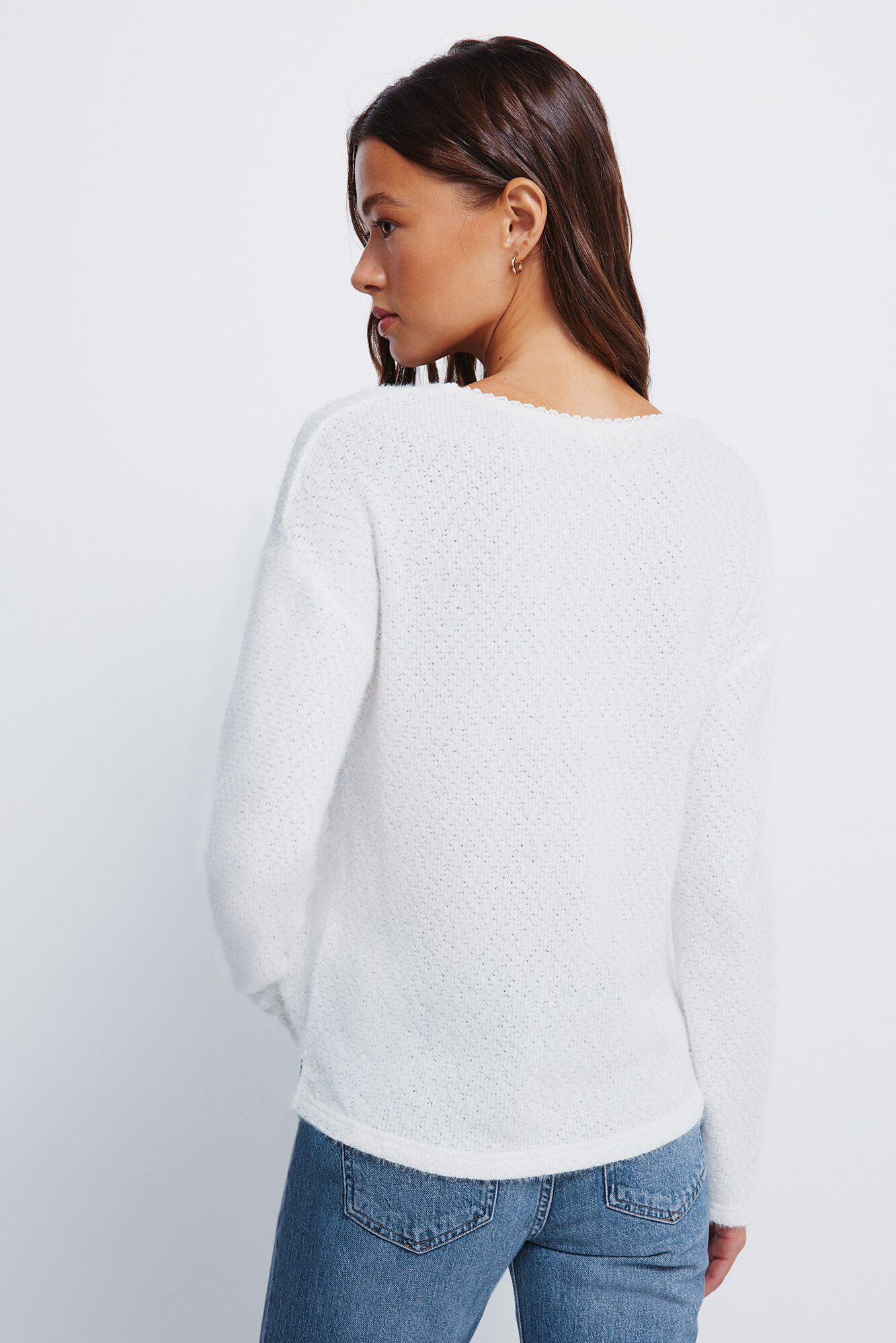 Springfield Jersey chenilla escote puntilla blanco