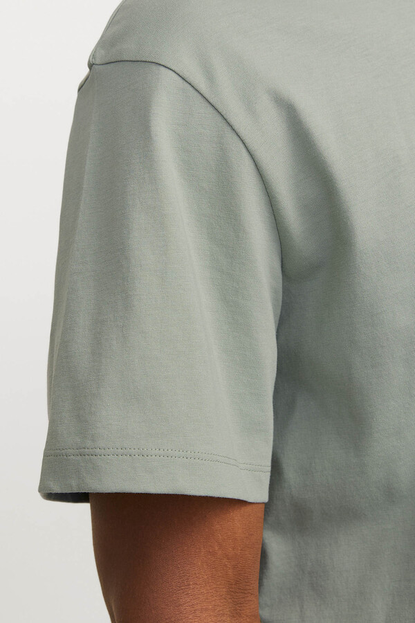 Jack & Jones Playera regular fit logo caza oscuro