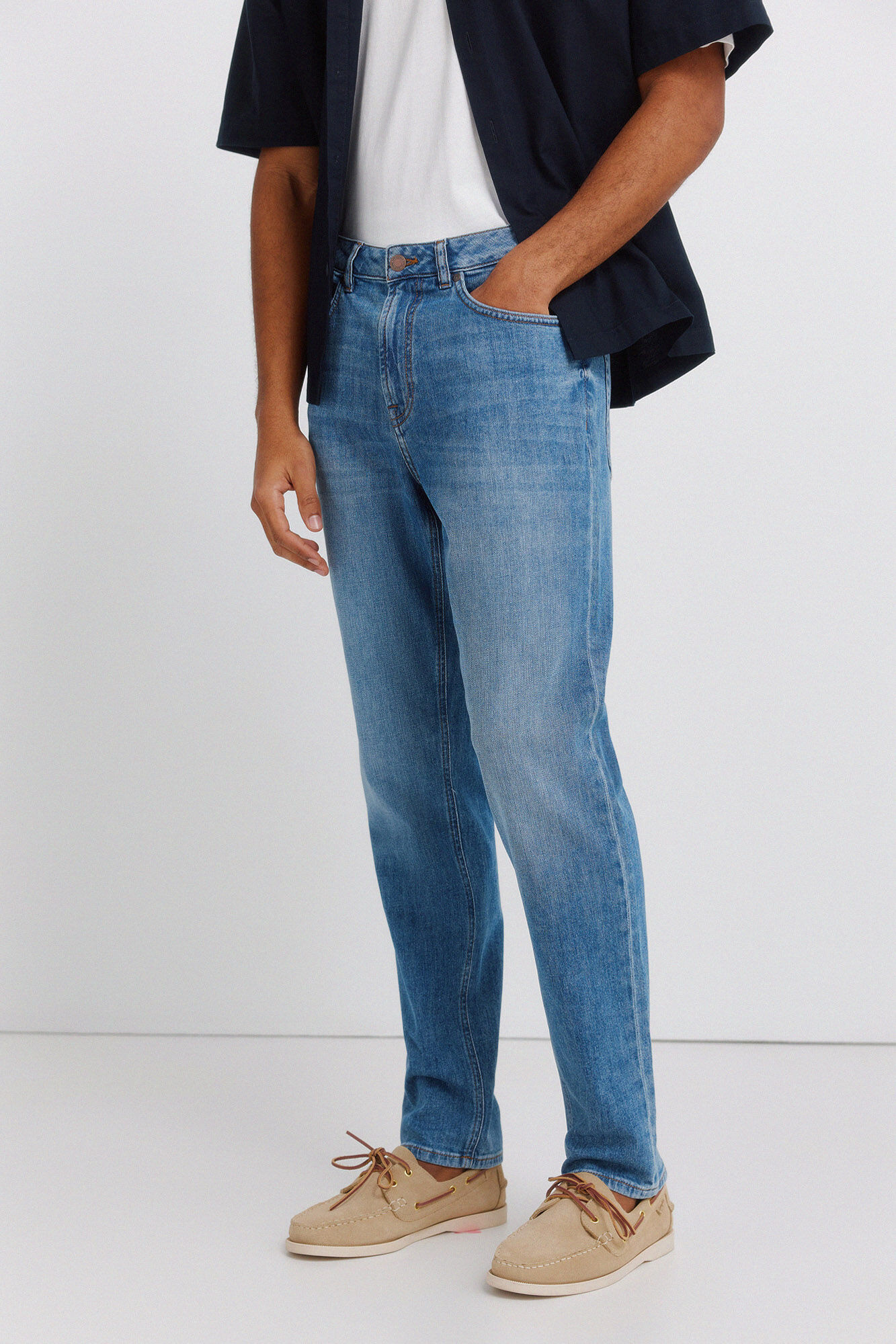 Springfield Jeans ultraligero lavado medio slim fit