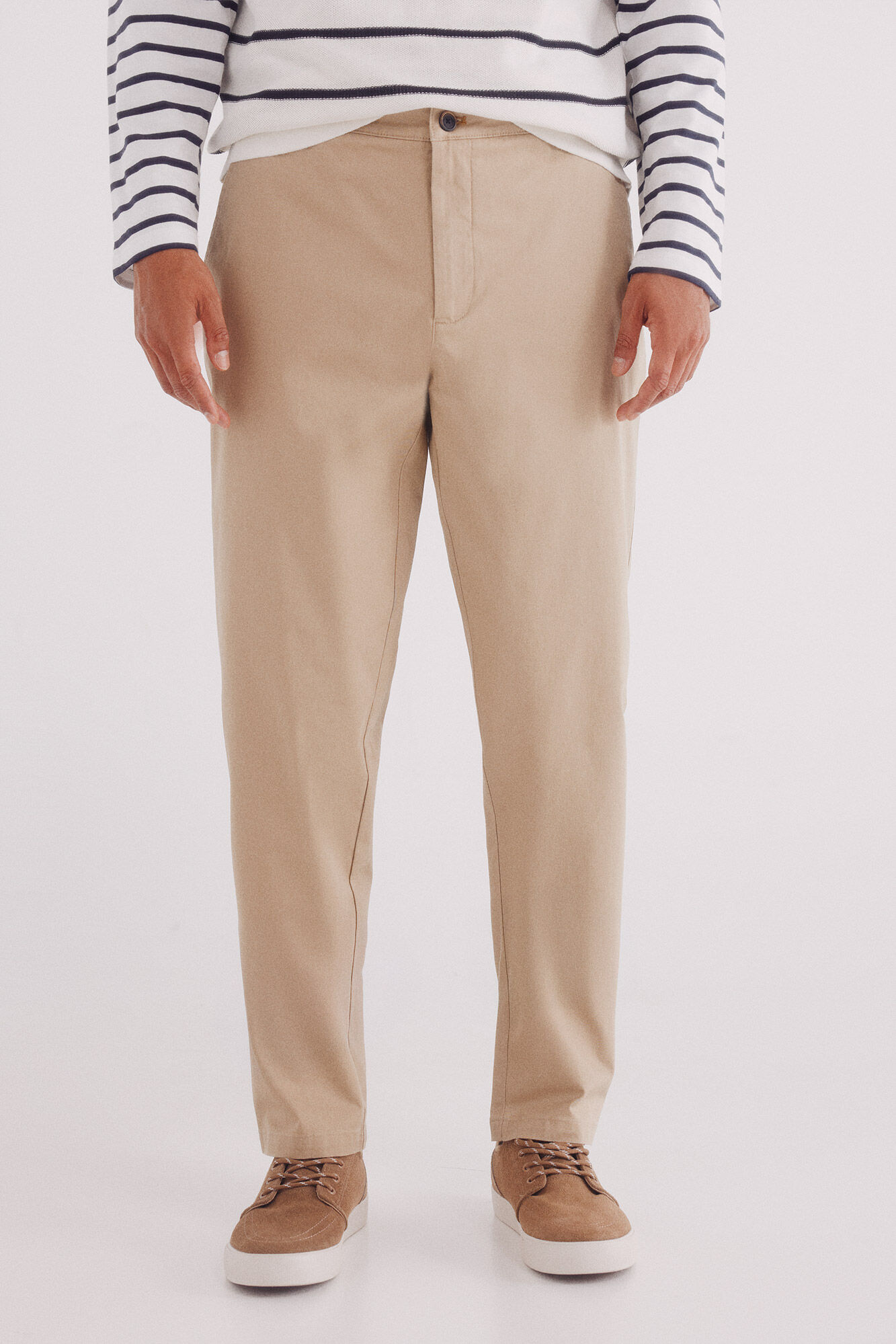 Springfield Pantal&oacute;n chino ligero slim fit