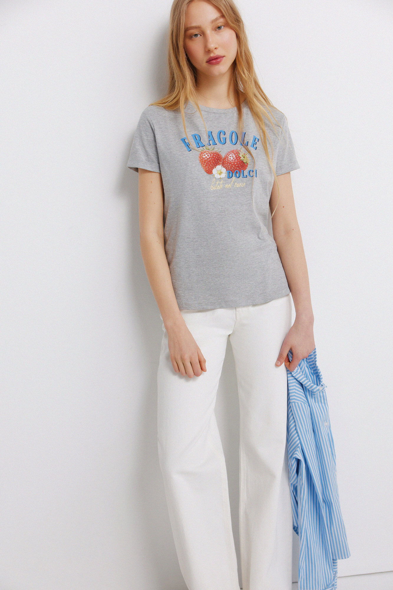 Springfield Playera con estampado de fruta gris