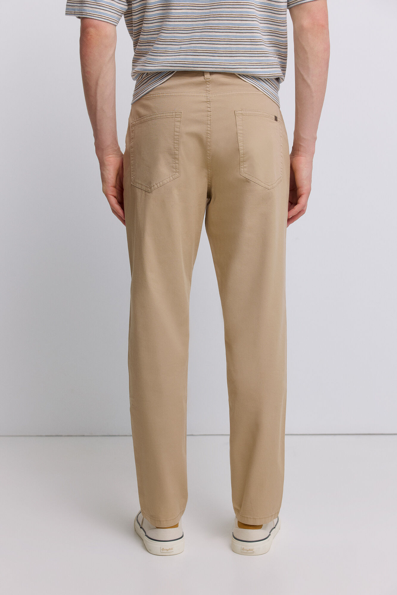 Springfield Pantal&oacute;n slim fit de 5 bolsillos lavado beige