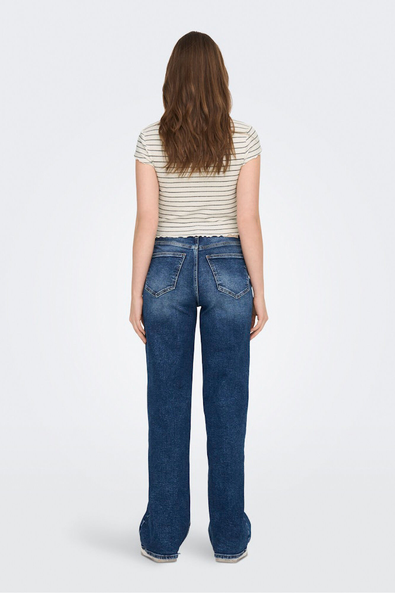 Only Playera crop de manga corta natural