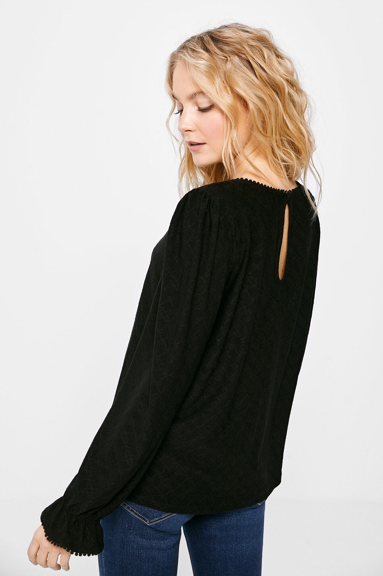 Springfield Blusa Negra Bordado Suizo negro