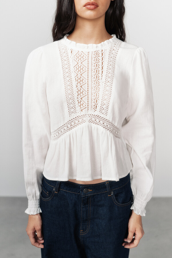 High Spirits Blusa Whimsy beige