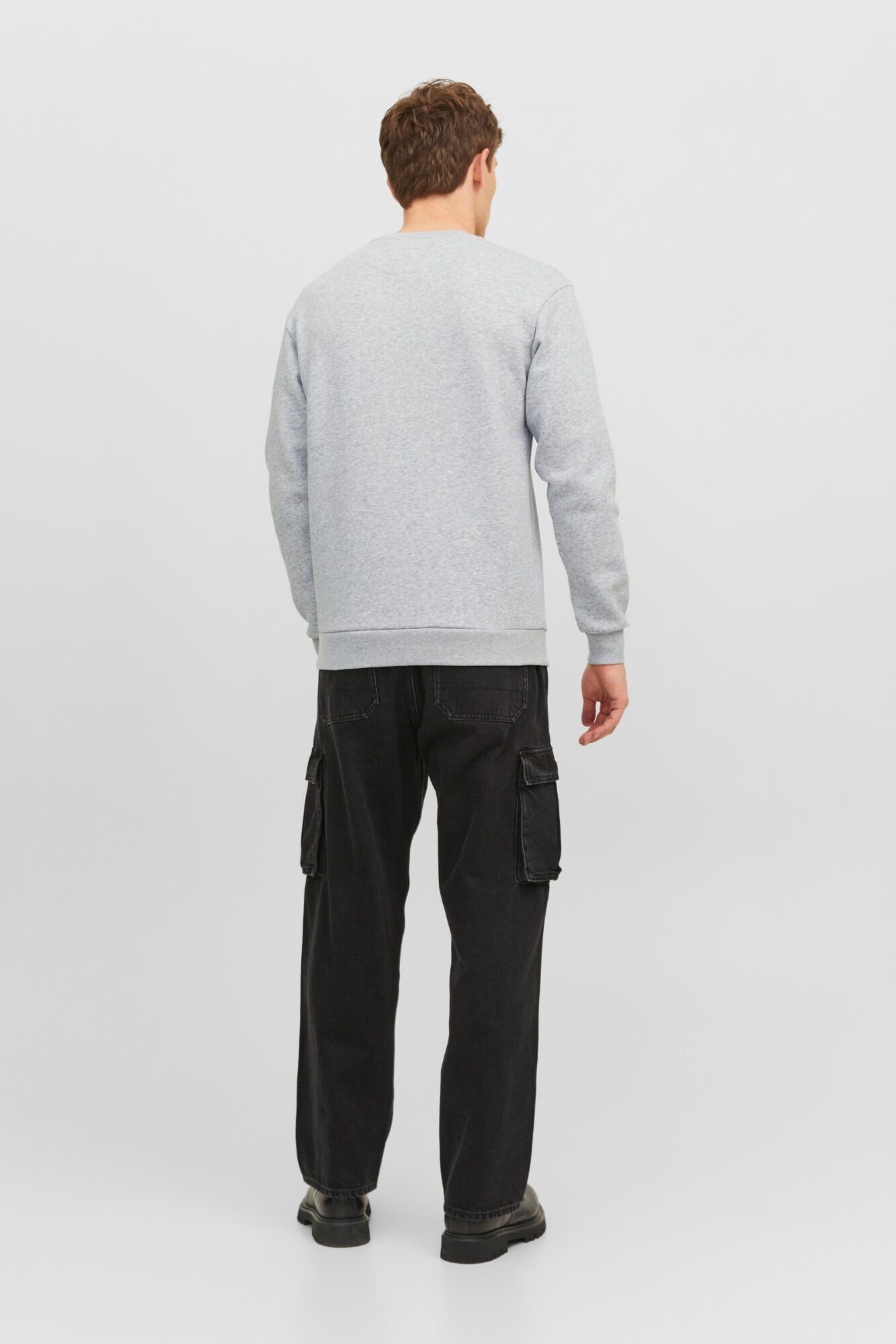 Jack & Jones Sudadera b&aacute;sica de cuello redondo gris