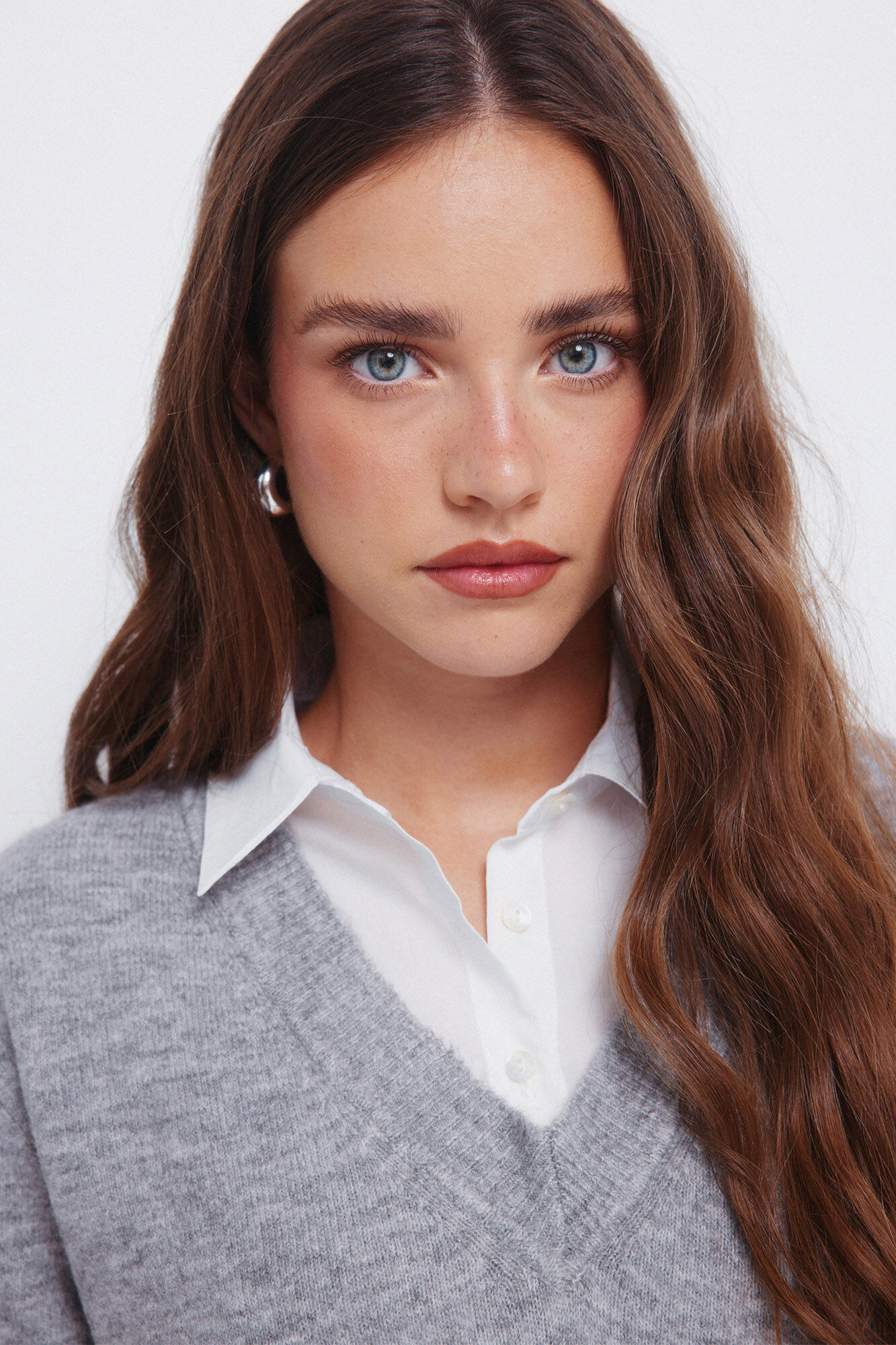 Springfield Su&eacute;ter combinado camisero gris