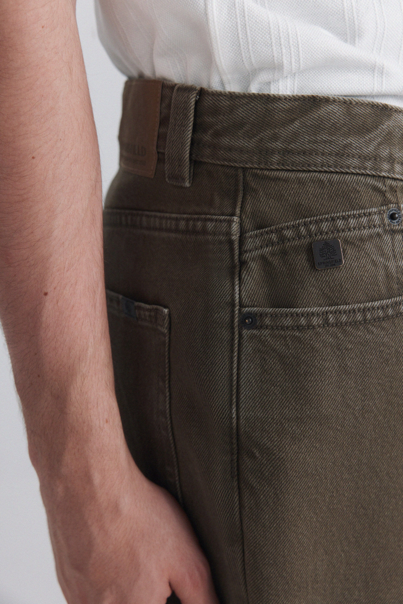 Springfield Jeans lavado medio claro wide leg kaki