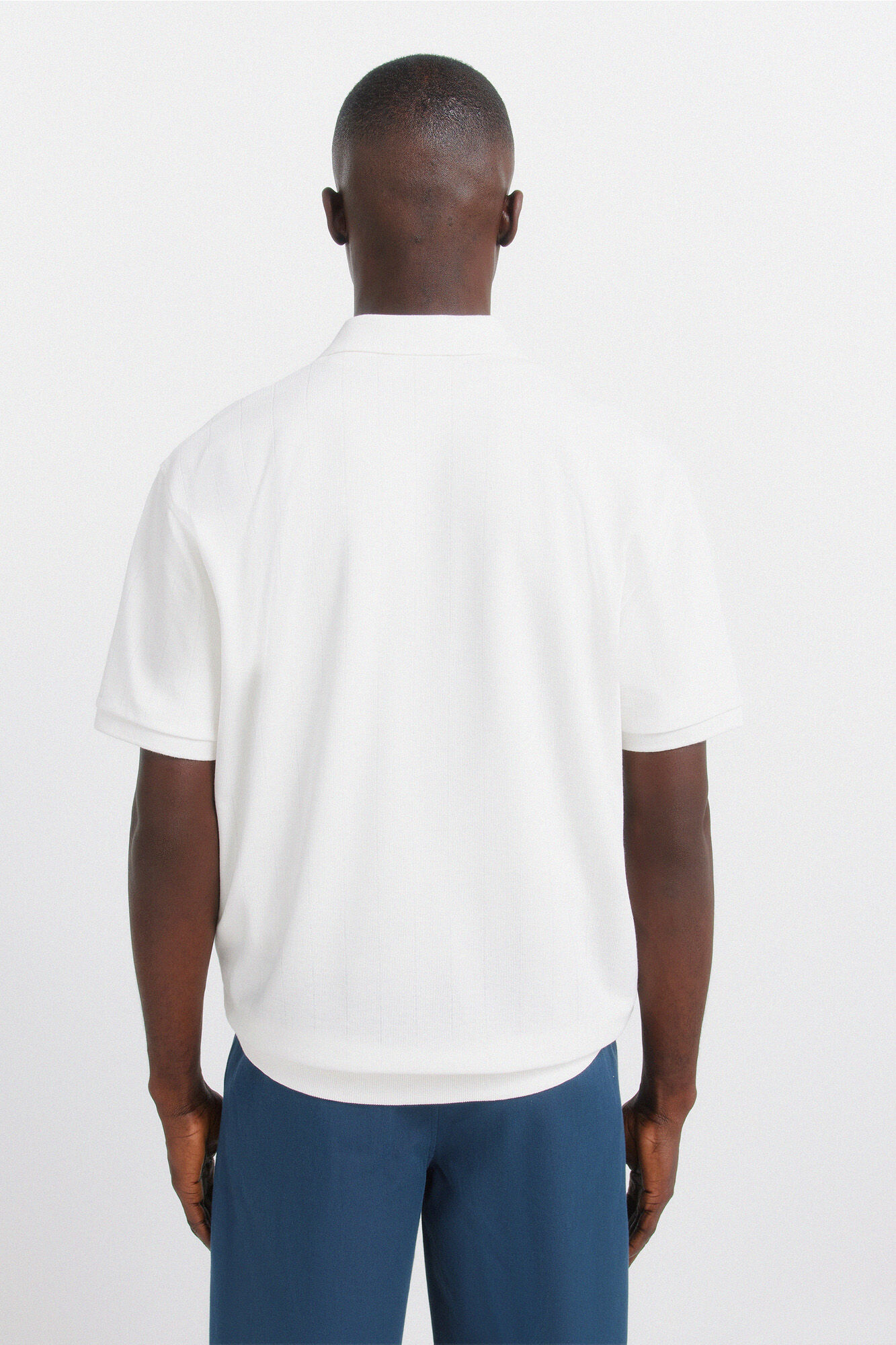 Springfield Polo de estructura regular fit marfil