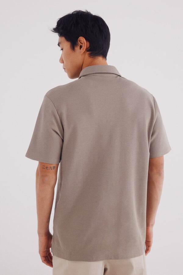 Springfield Polo piqué look vestido slim fit café