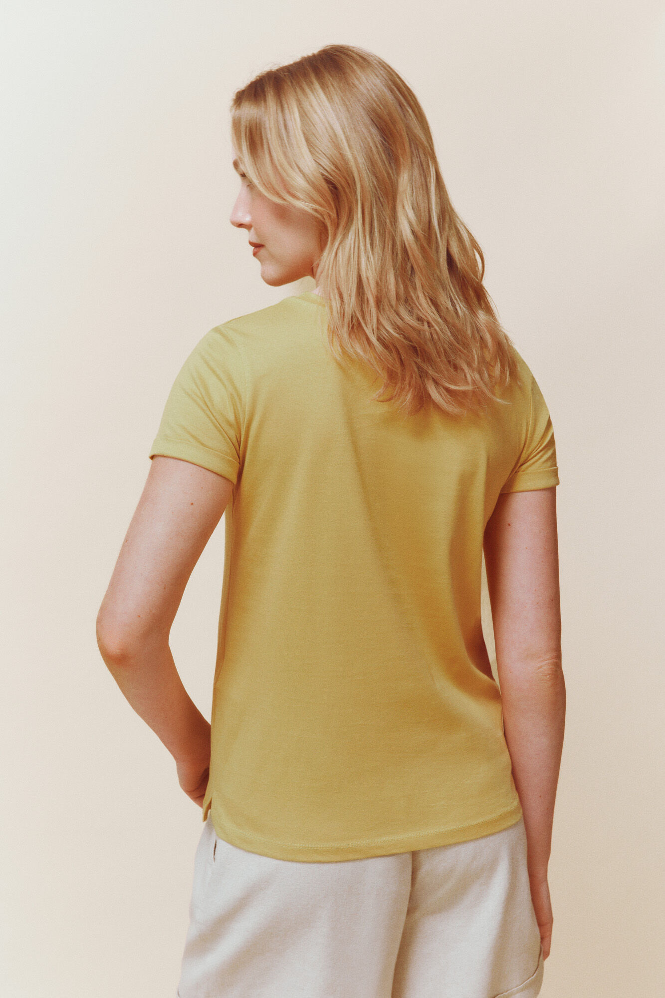Springfield Playera "Coraz&oacute;n con pelazo" amarillo