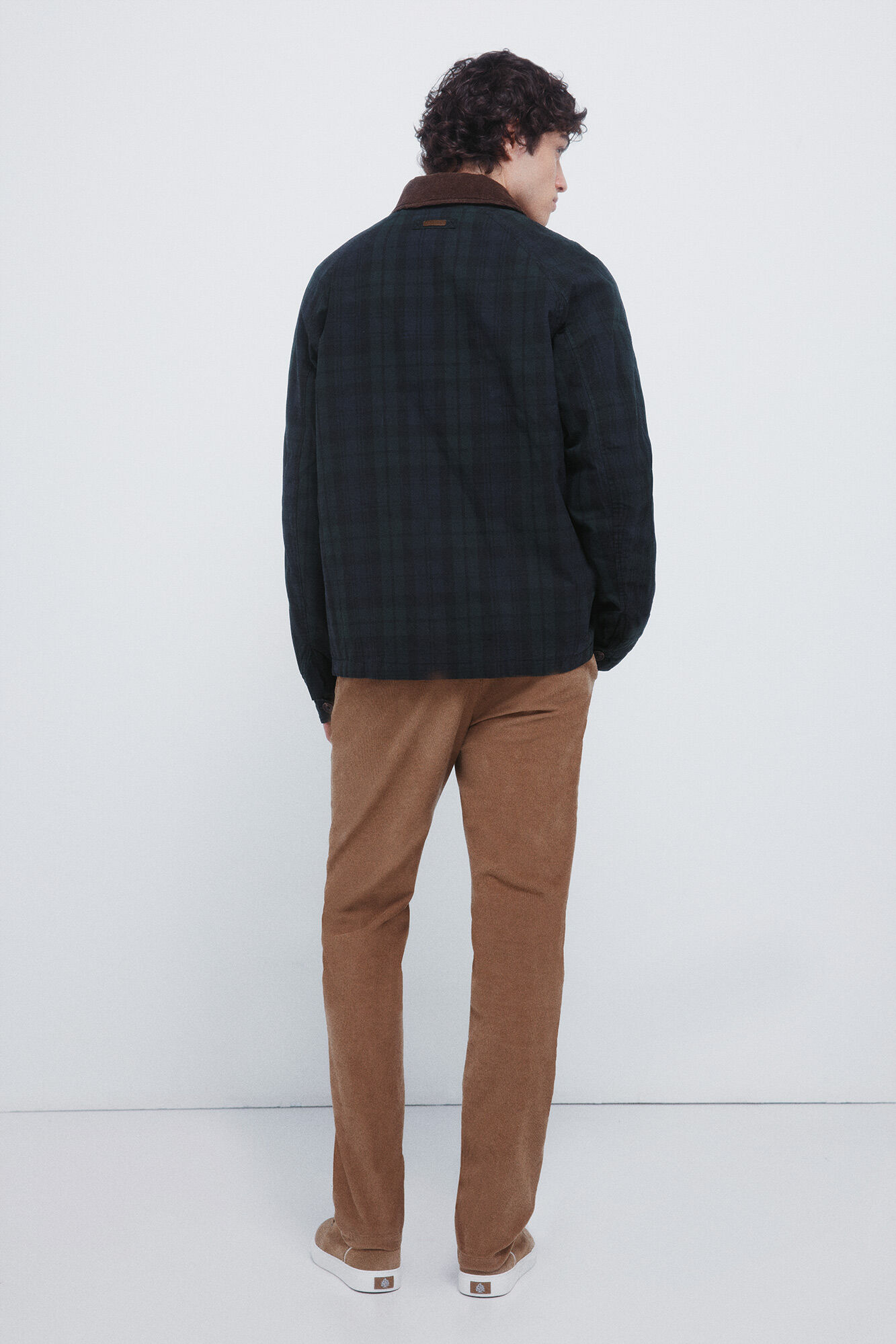 Springfield Pantalones chinos de pana micro de pana entallado beige