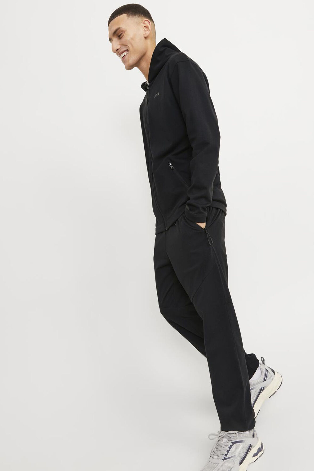 Jack & Jones Pantal&oacute;n jogger slim fit negro