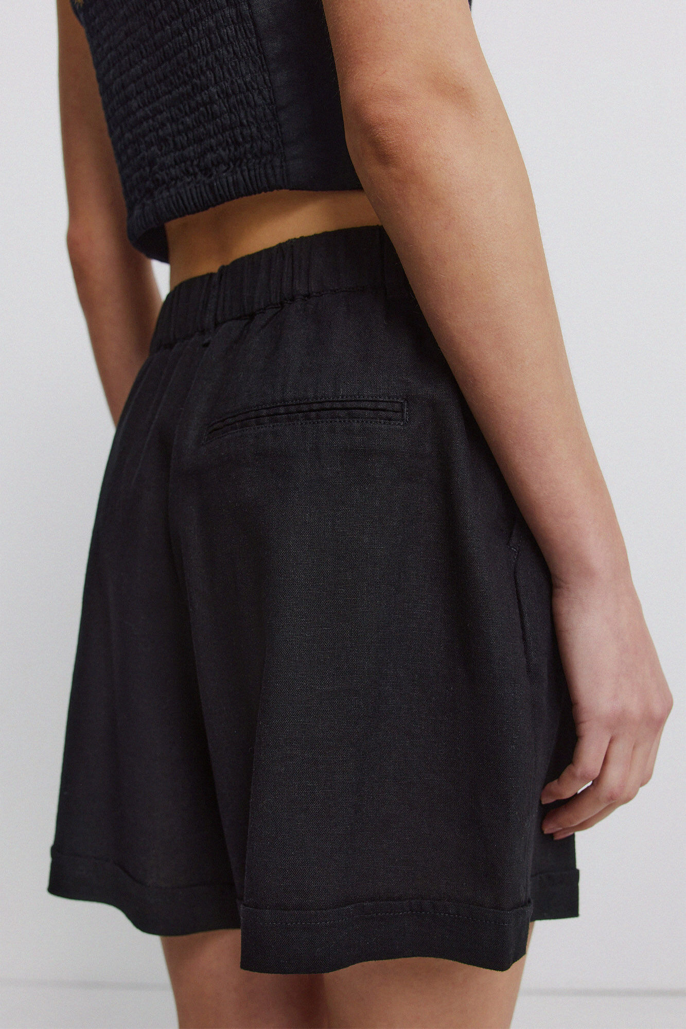 Springfield Short de lino negro