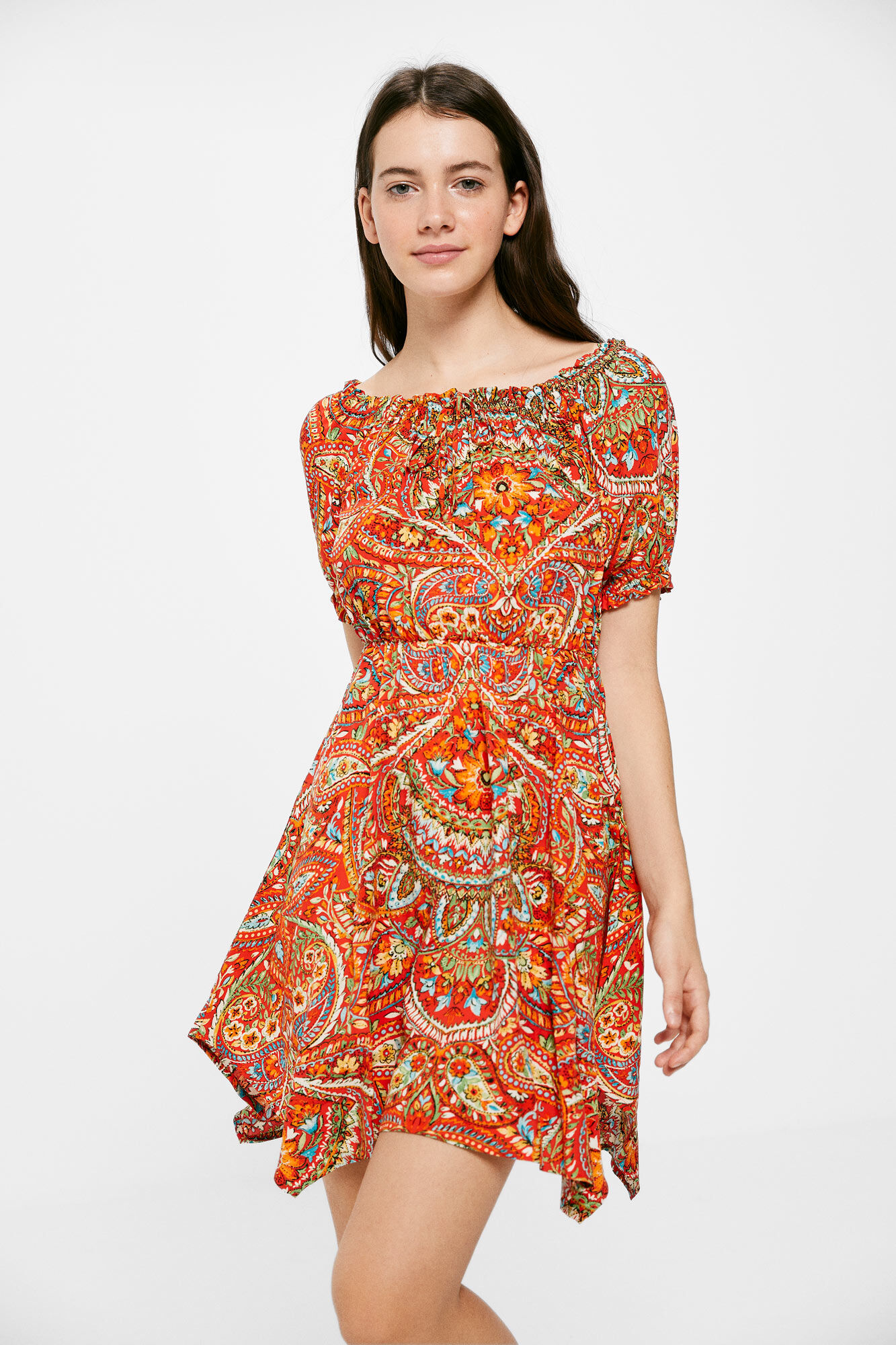 Springfield Vestido Corto Goma Escote rojo