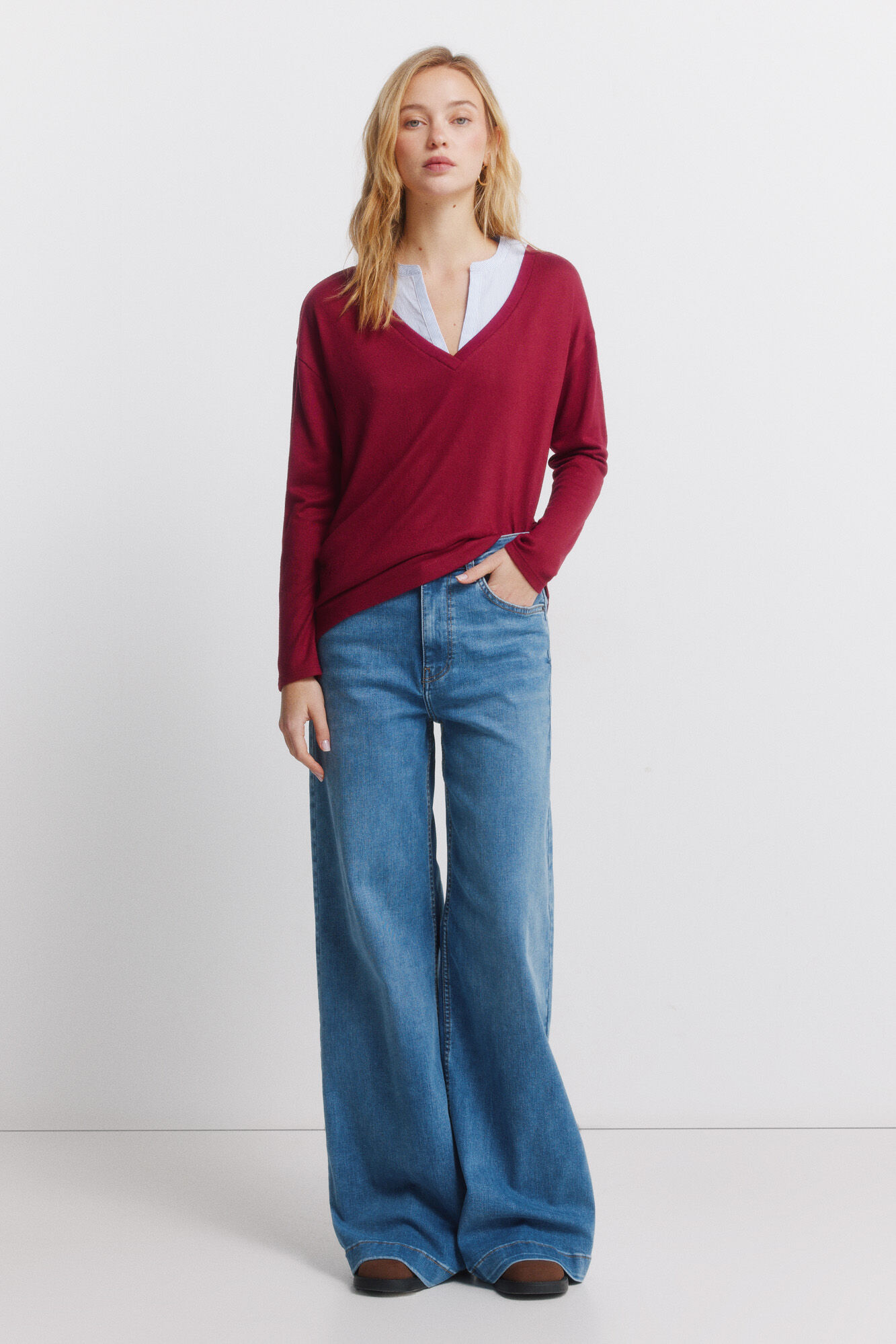 Springfield Playera manga larga escote en pico p&uacute;rpura