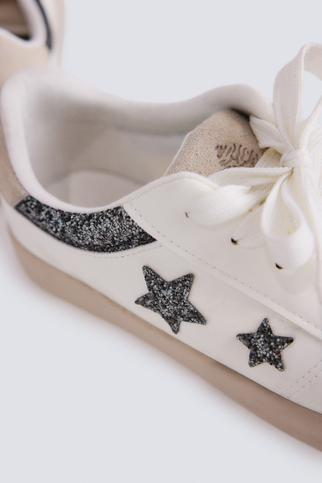 Springfield Tenis con estrellas brillantes