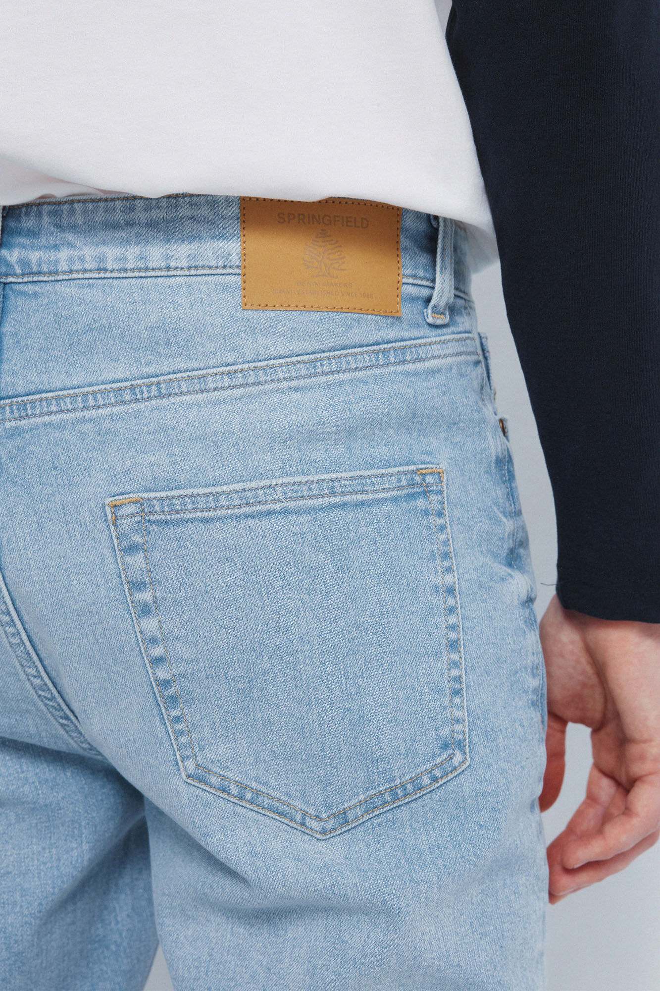 Springfield Jeans ajustados con lavado claro azul indigo