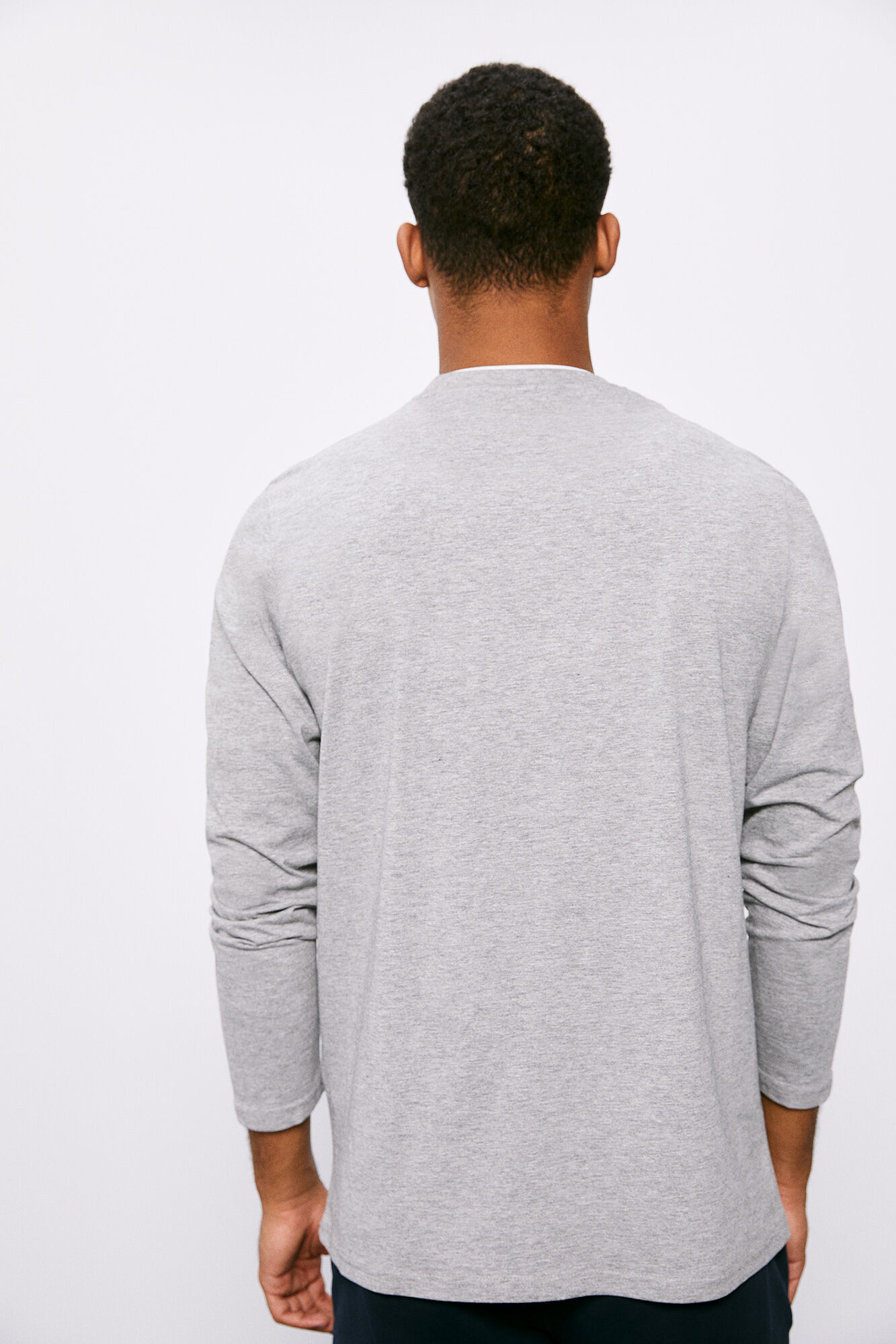 Playera manga outlet larga gris