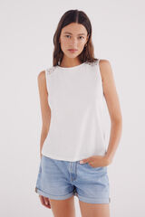 Springfield Playera crochet hombros café