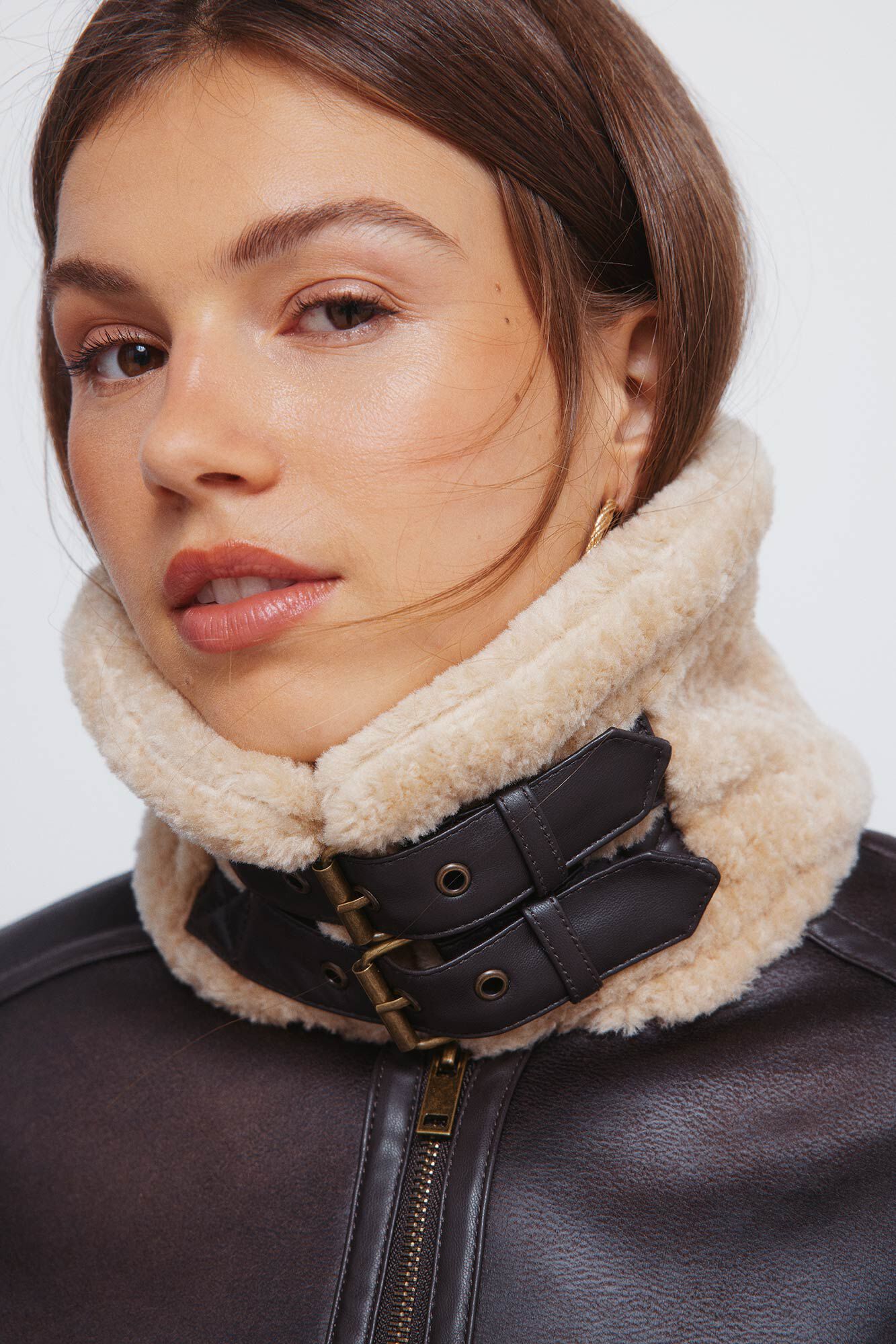 Springfield Chamarra de doble cara con cuello de piel caf&eacute;