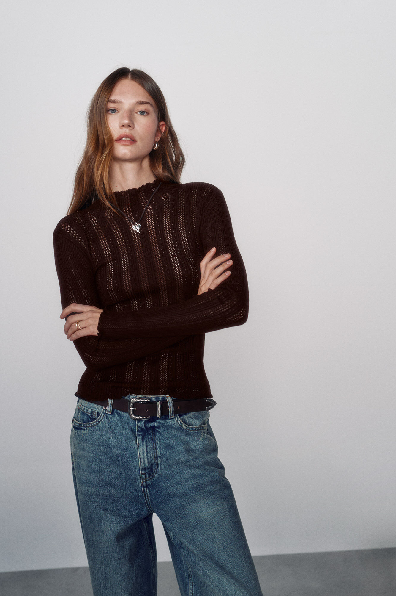 High Spirits Su&eacute;ter Brune