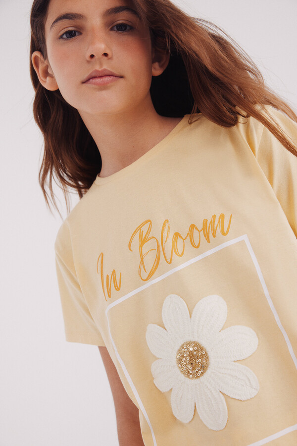 Springfield Kids Playera flor crochet niña amarillo