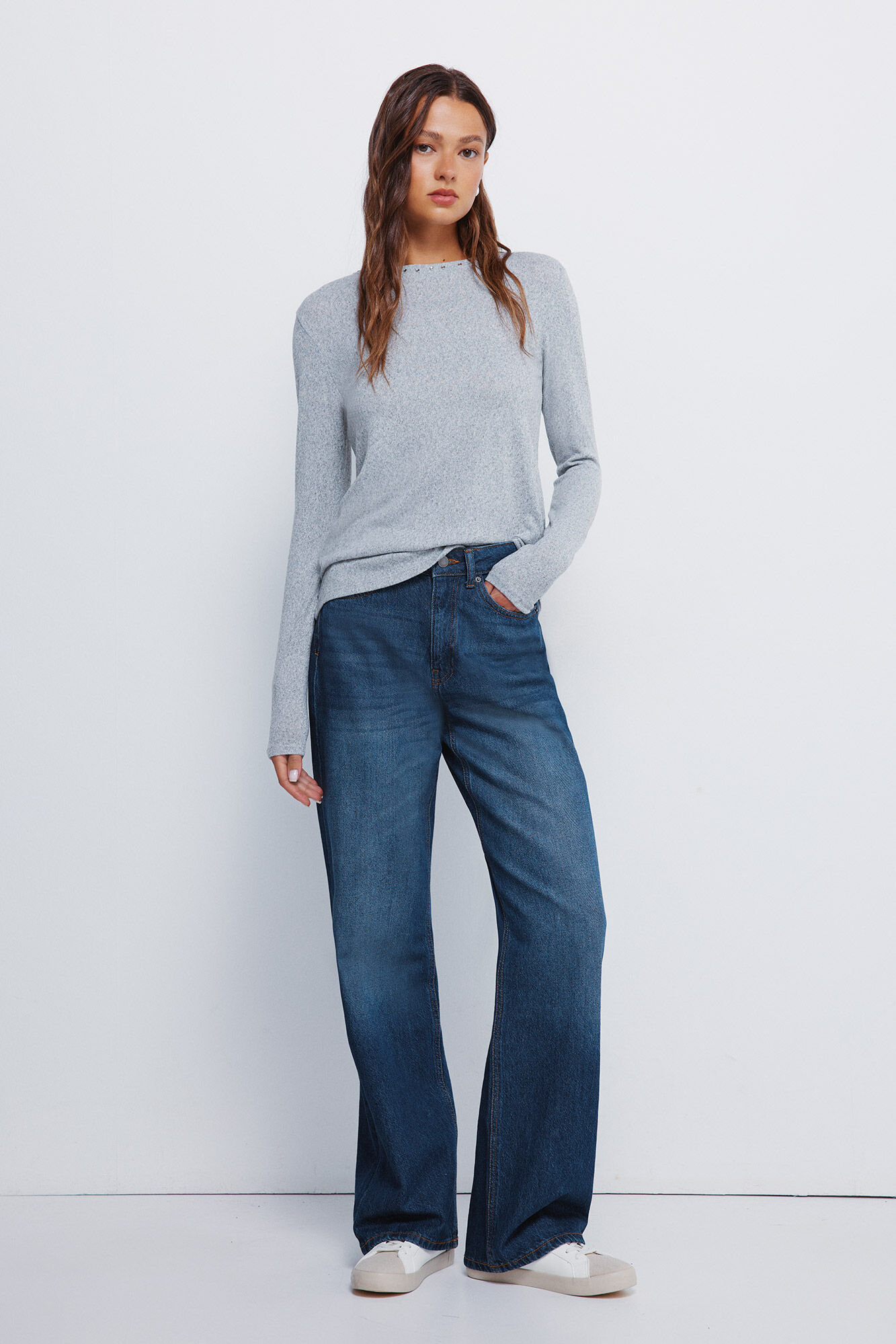 Springfield Playera con cuello tachonado gris