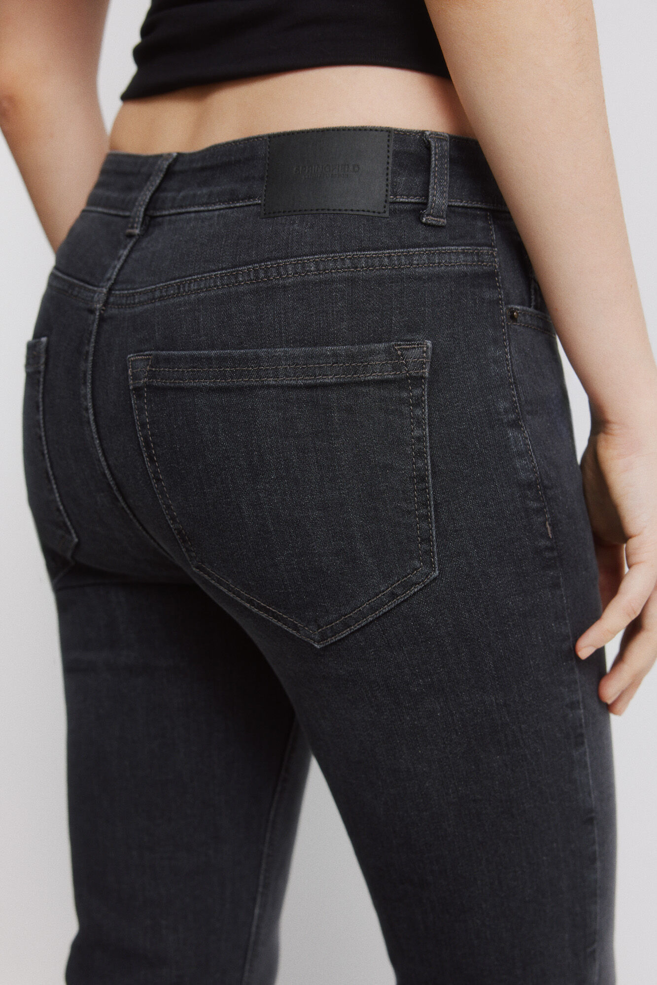 Springfield Jeans acampanados gris