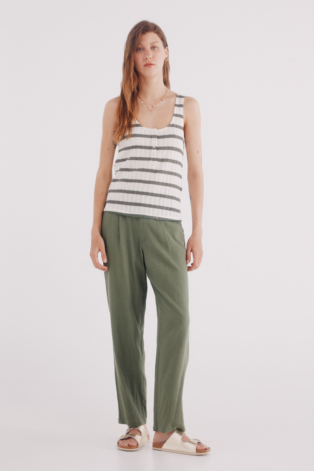 Springfield Playera panadera botones verde