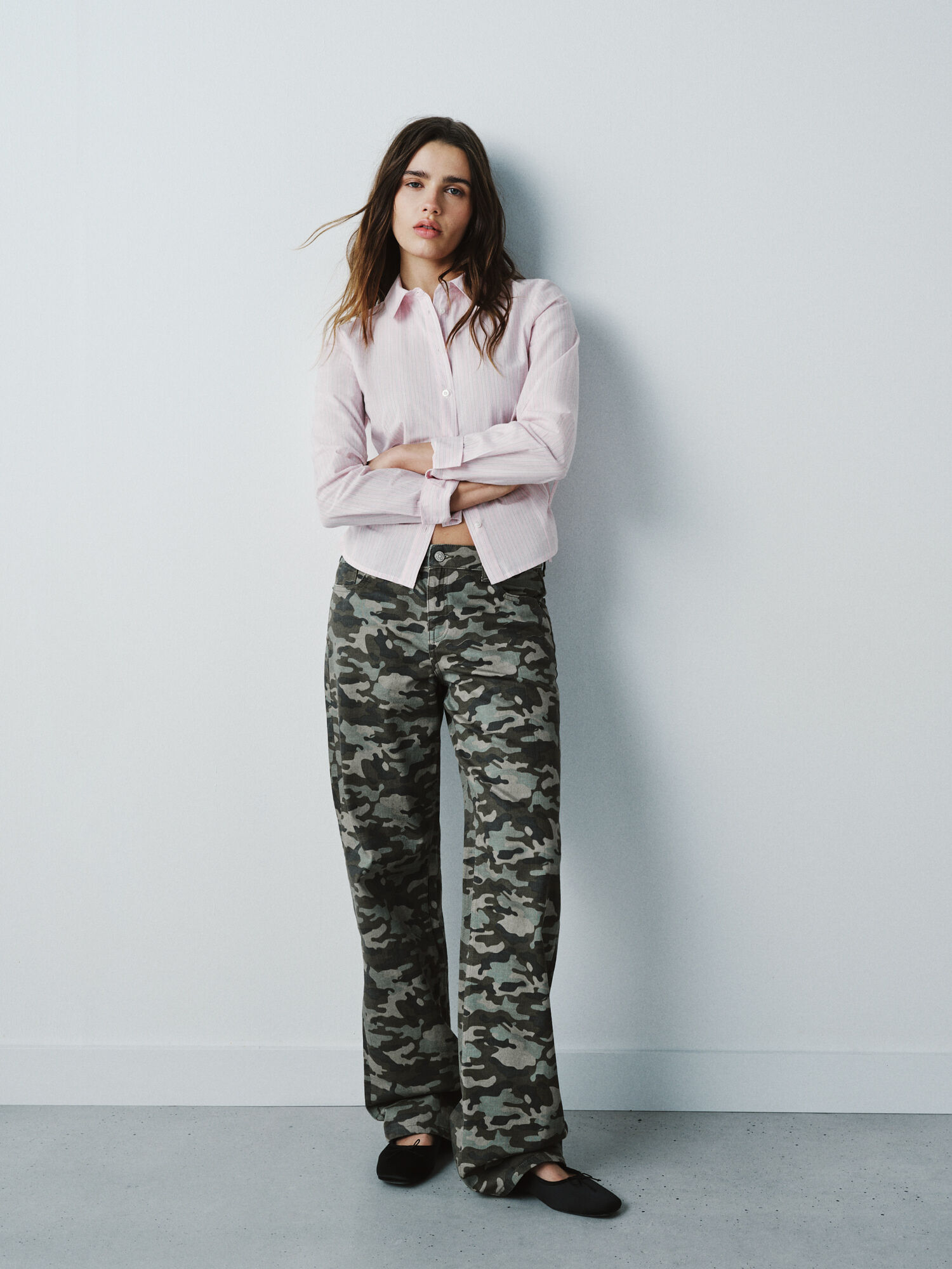 High Spirits Pantalones verde olivo kaki