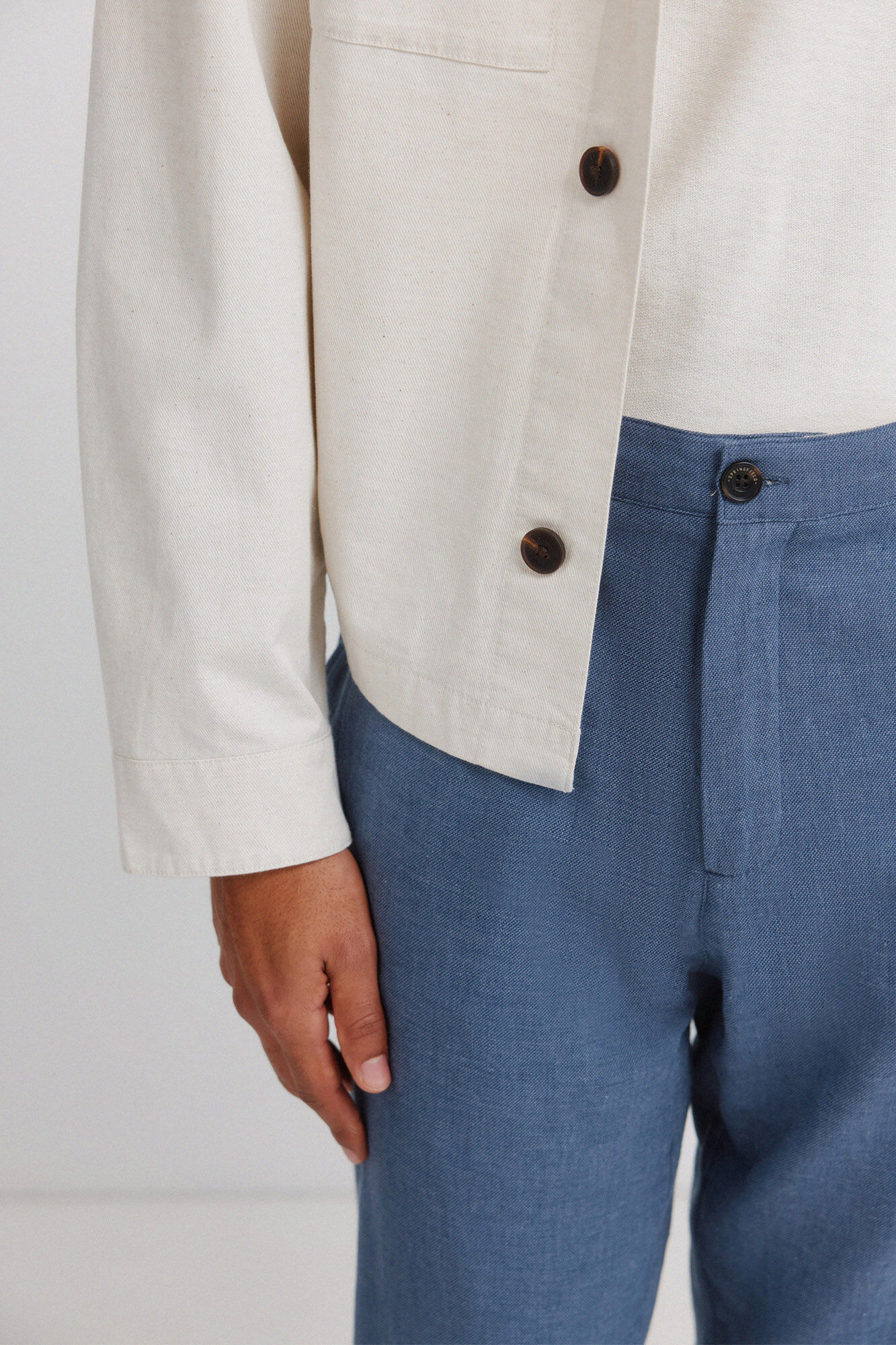 Springfield Pantal&oacute;n slim fit comfort de lino con estructura azul mezcla