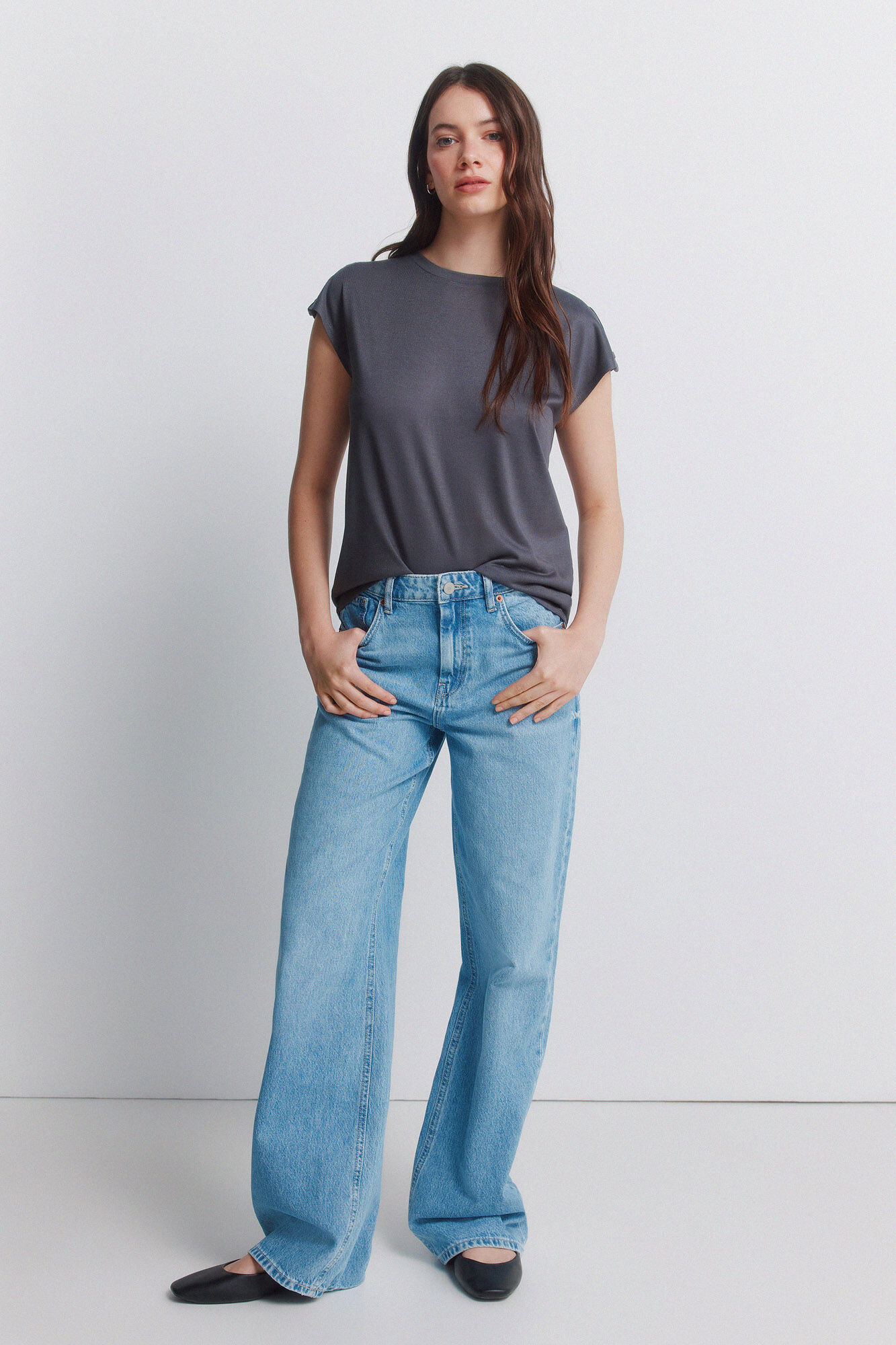 Springfield Playera b&aacute;sica con tachas gris